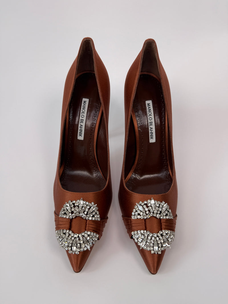 Monolo Blahnik  Hangisi 90 Brown satin pumps (Size 39/UK6)