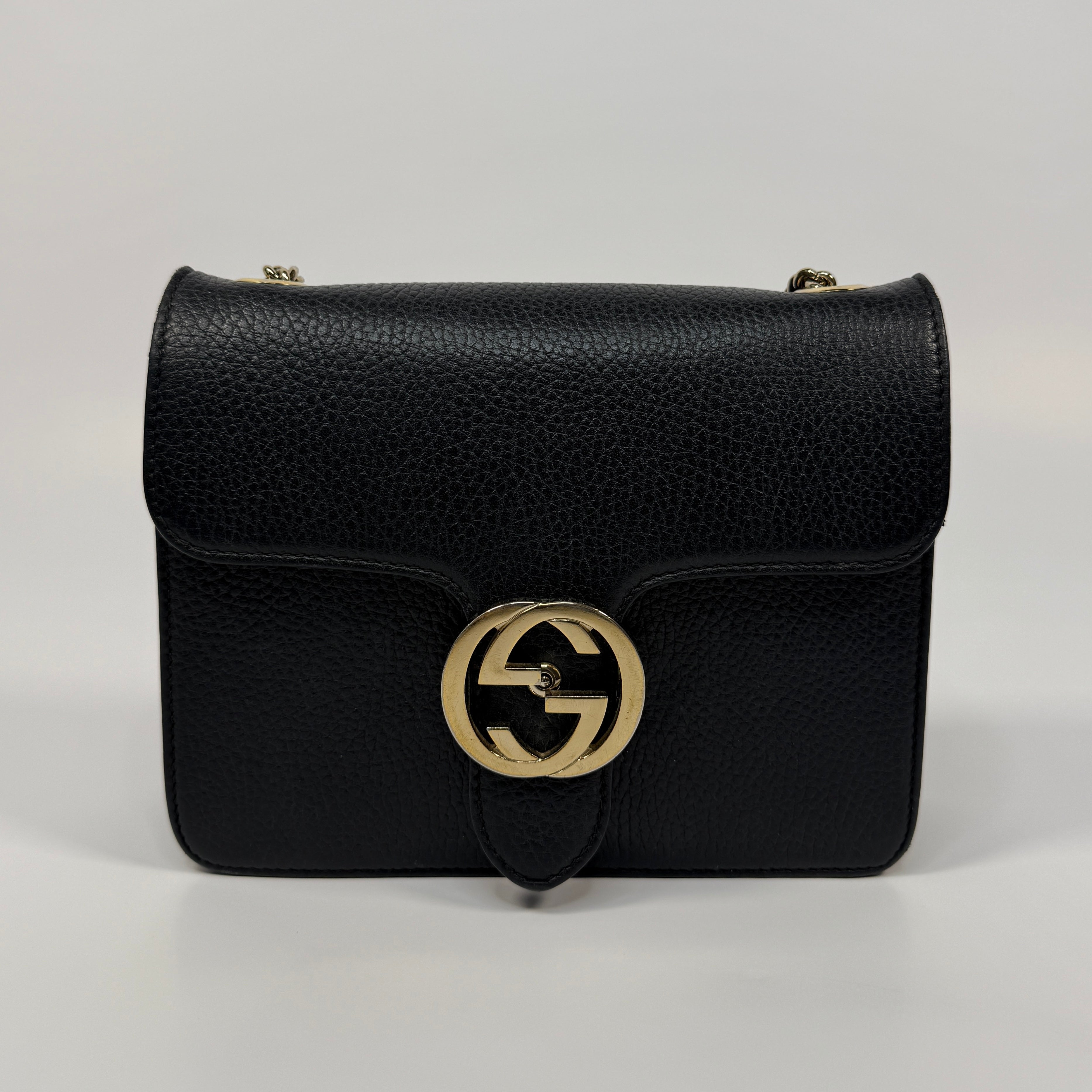 Gucci Interlocking G Wallet On Chain