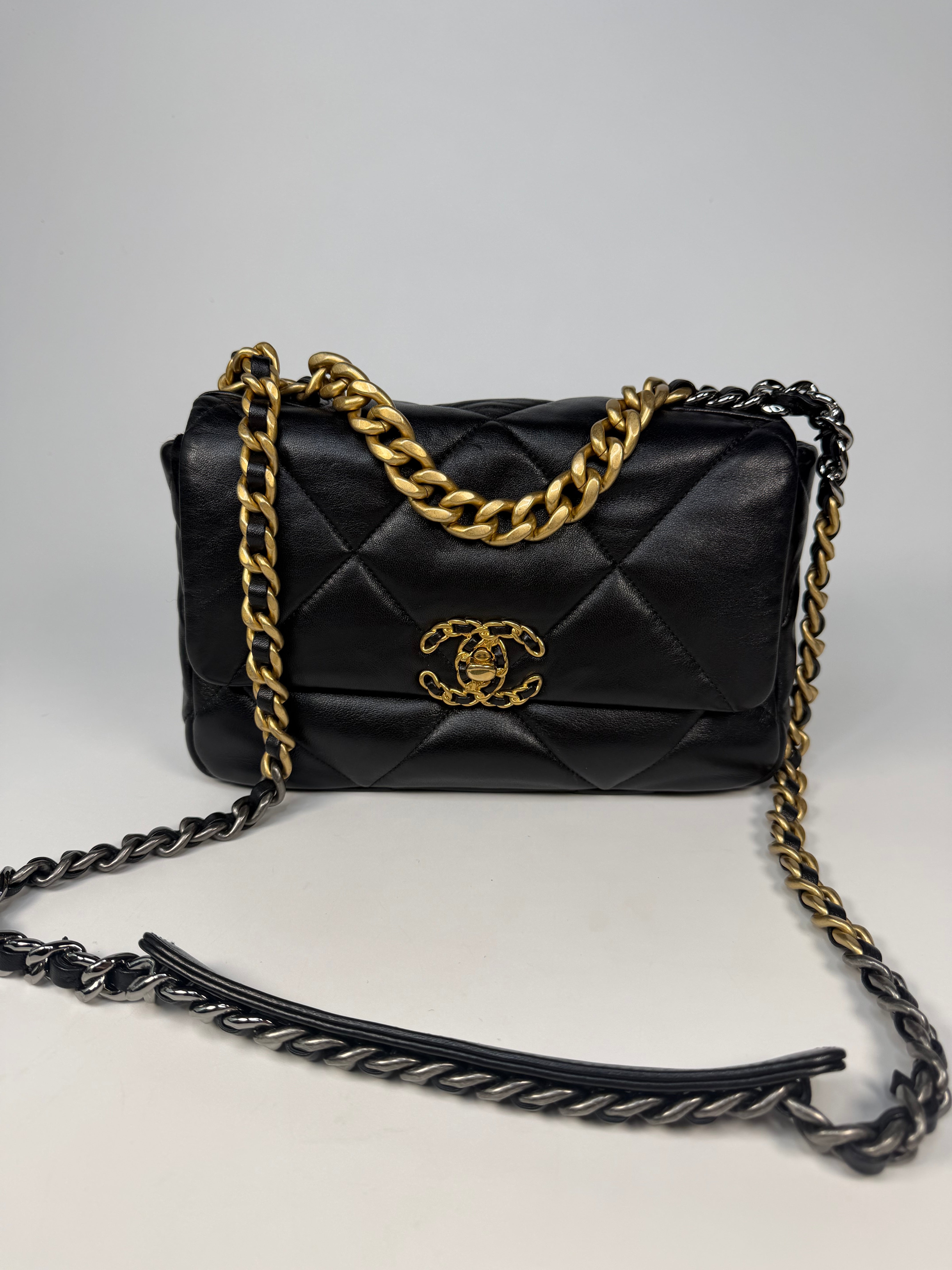 Chanel 19 Small In Black & White Leather With Mixed Hardware. Authentic and preloved in very good condition. Verified by Luxe Cheshire.