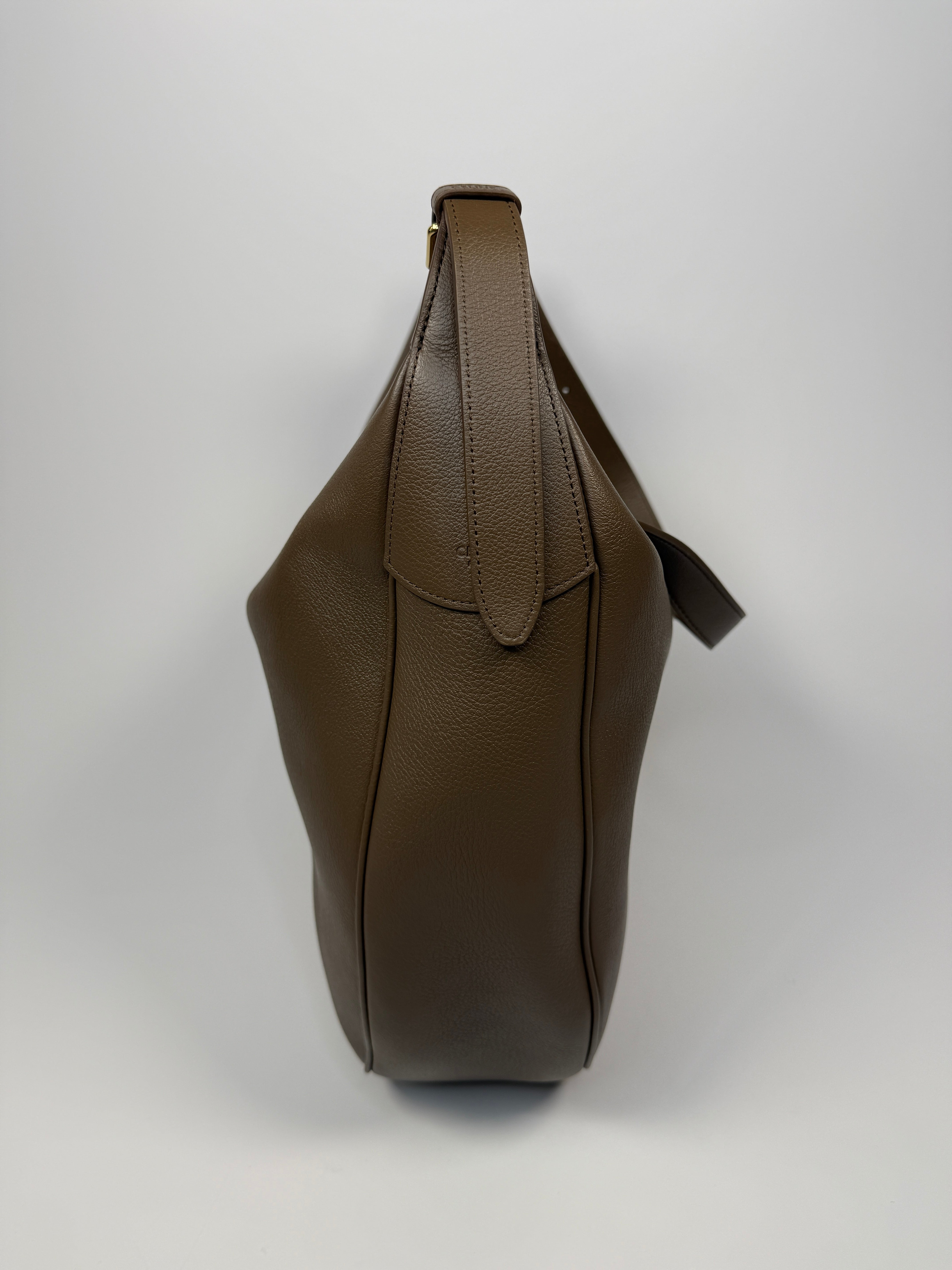 Celine Large Heloise Hobo Shoulder Bag In Glazed Brown Leather Authentic and preloved In Excellent Condition 