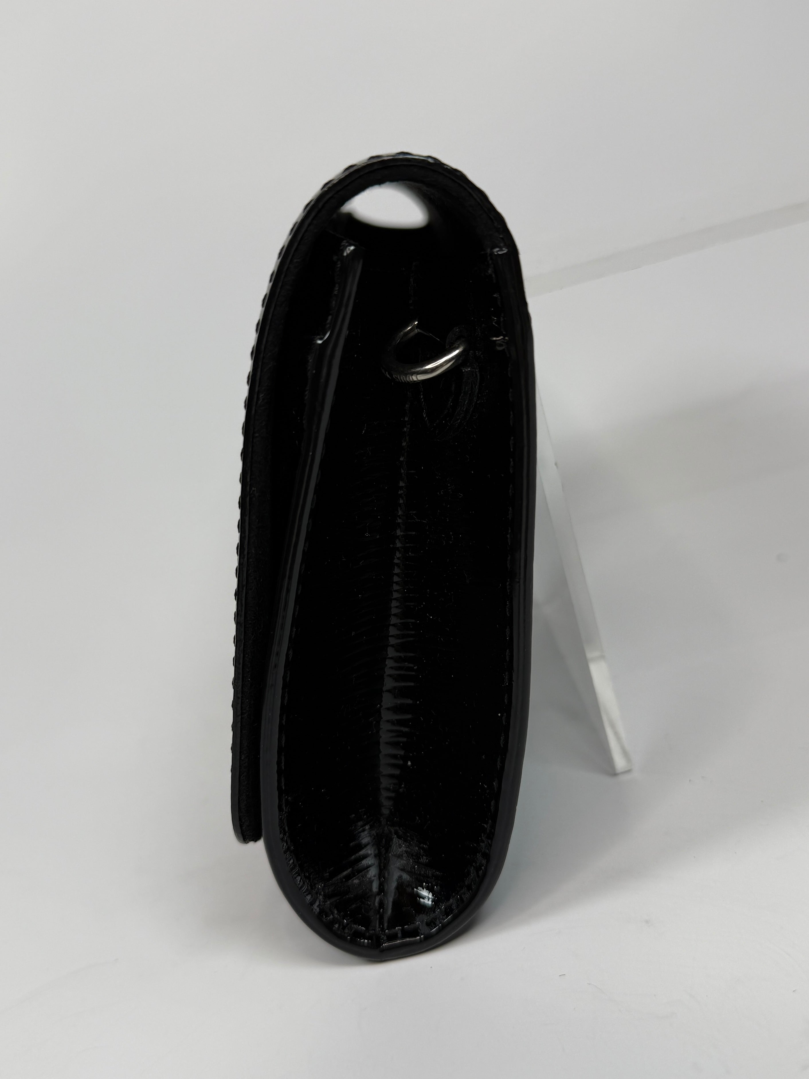 Louis Vuitton Pochette Louise Bag In Black Epi Leather With Silver Hardware In Good condition Authentic and preloved