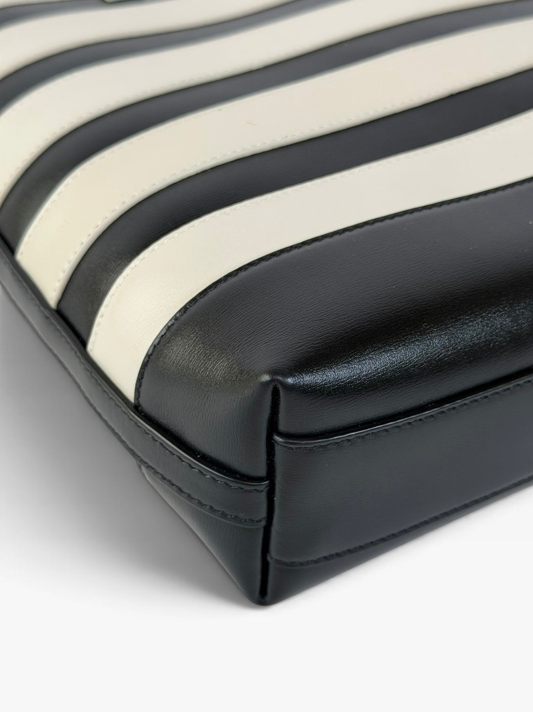Saint Laurent Striped Tote In Black & White Leather With Gold Hardware 100% authentic and preloved in excellent condition
