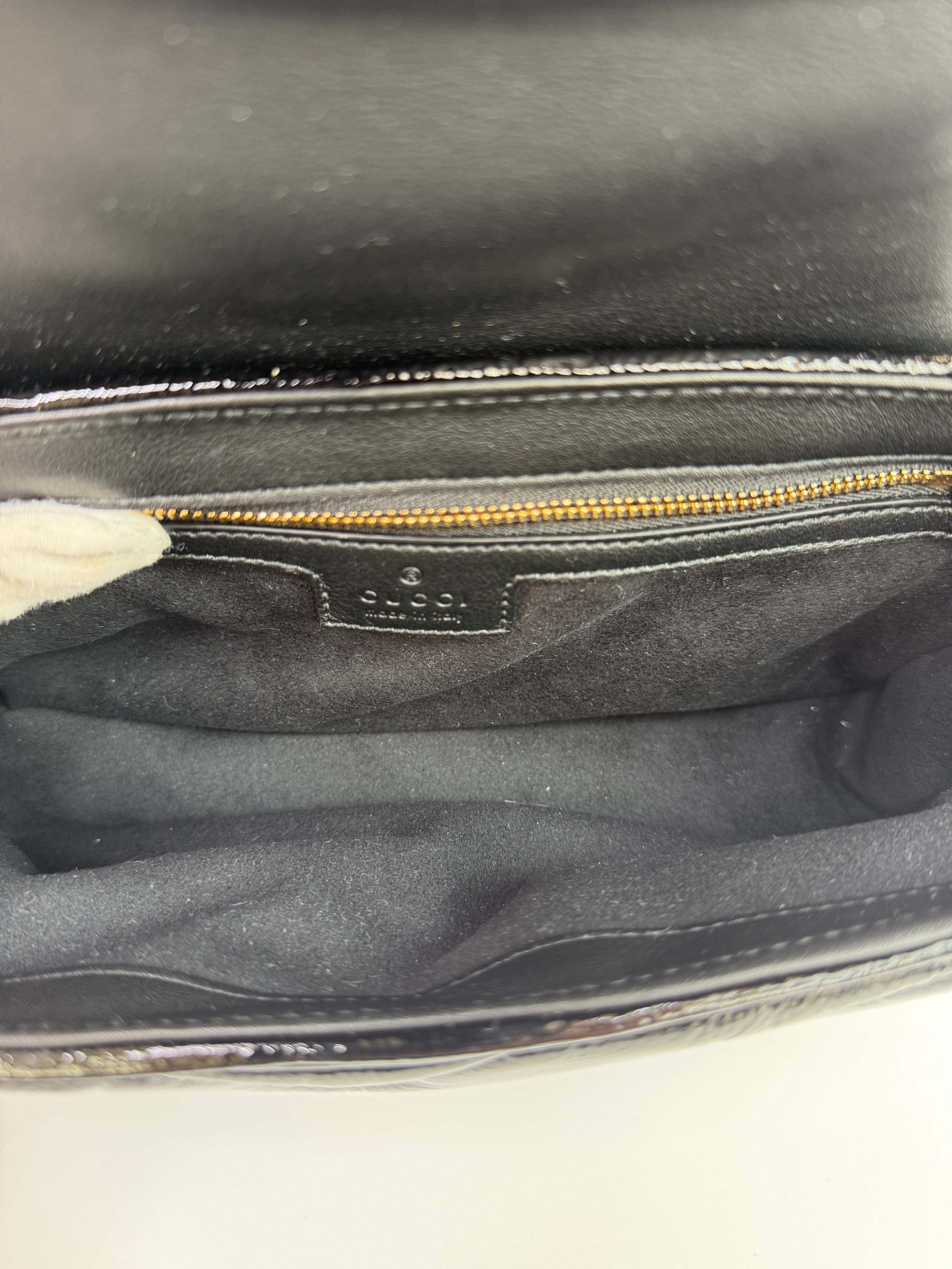 Gucci GG Medium Marmont Matelasse Shoulder Bag