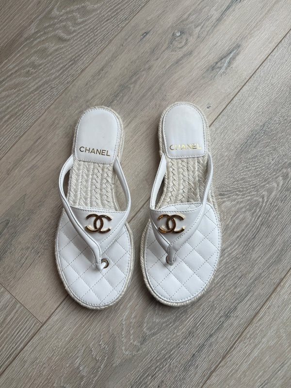Chanel CC Thong Sandals (Size 38 / UK5)