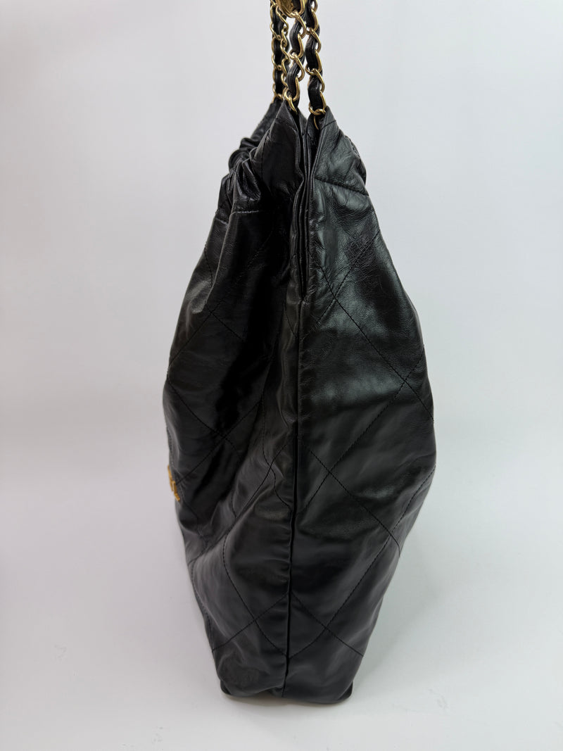 Chanel 22 Large In Black Calfskin Leather With GHW