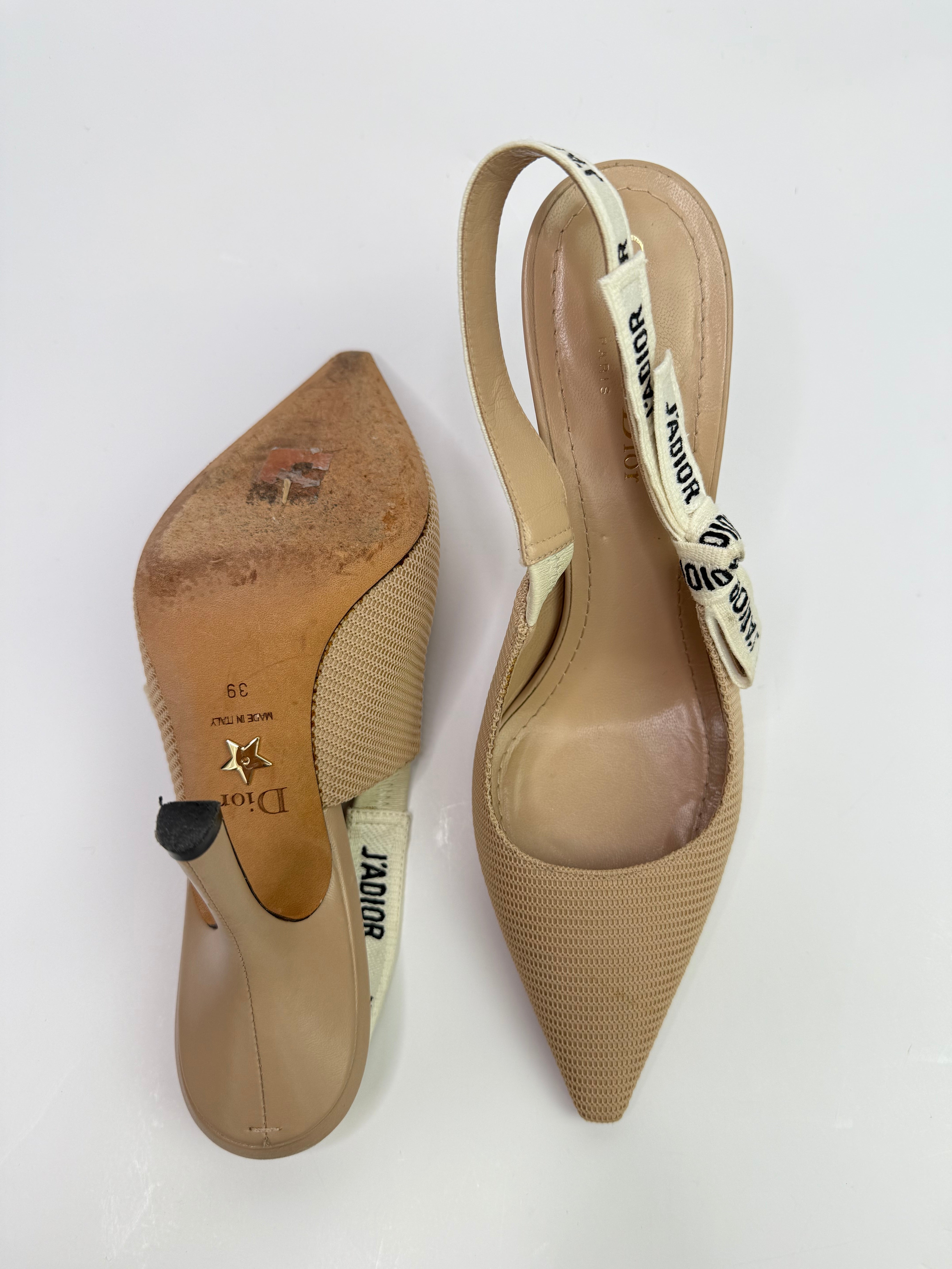 Christian Dior J'Adior Singback Pumps (Size 39 /UK6)
