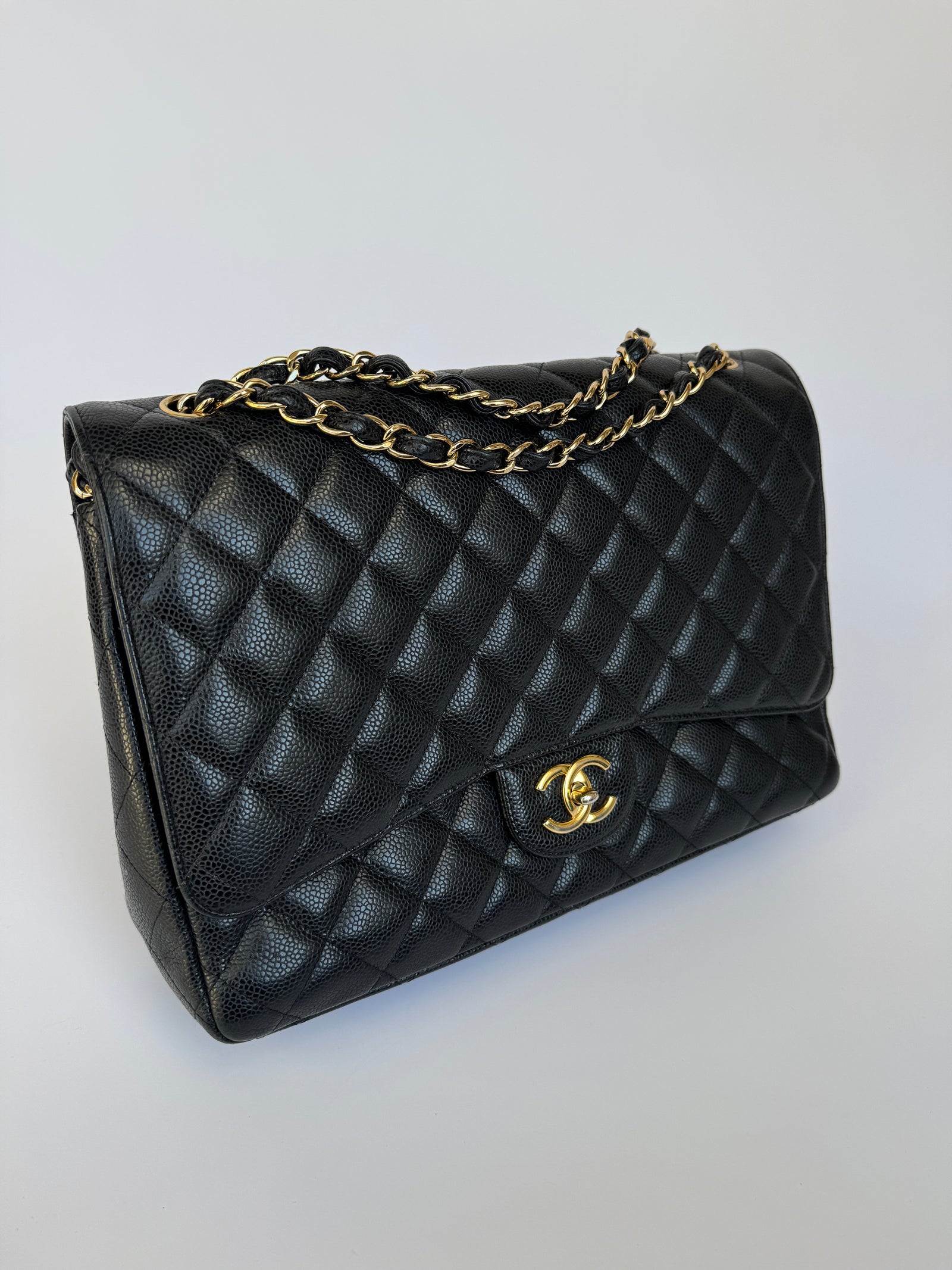 Chanel maxi caviar flap bag hotsell