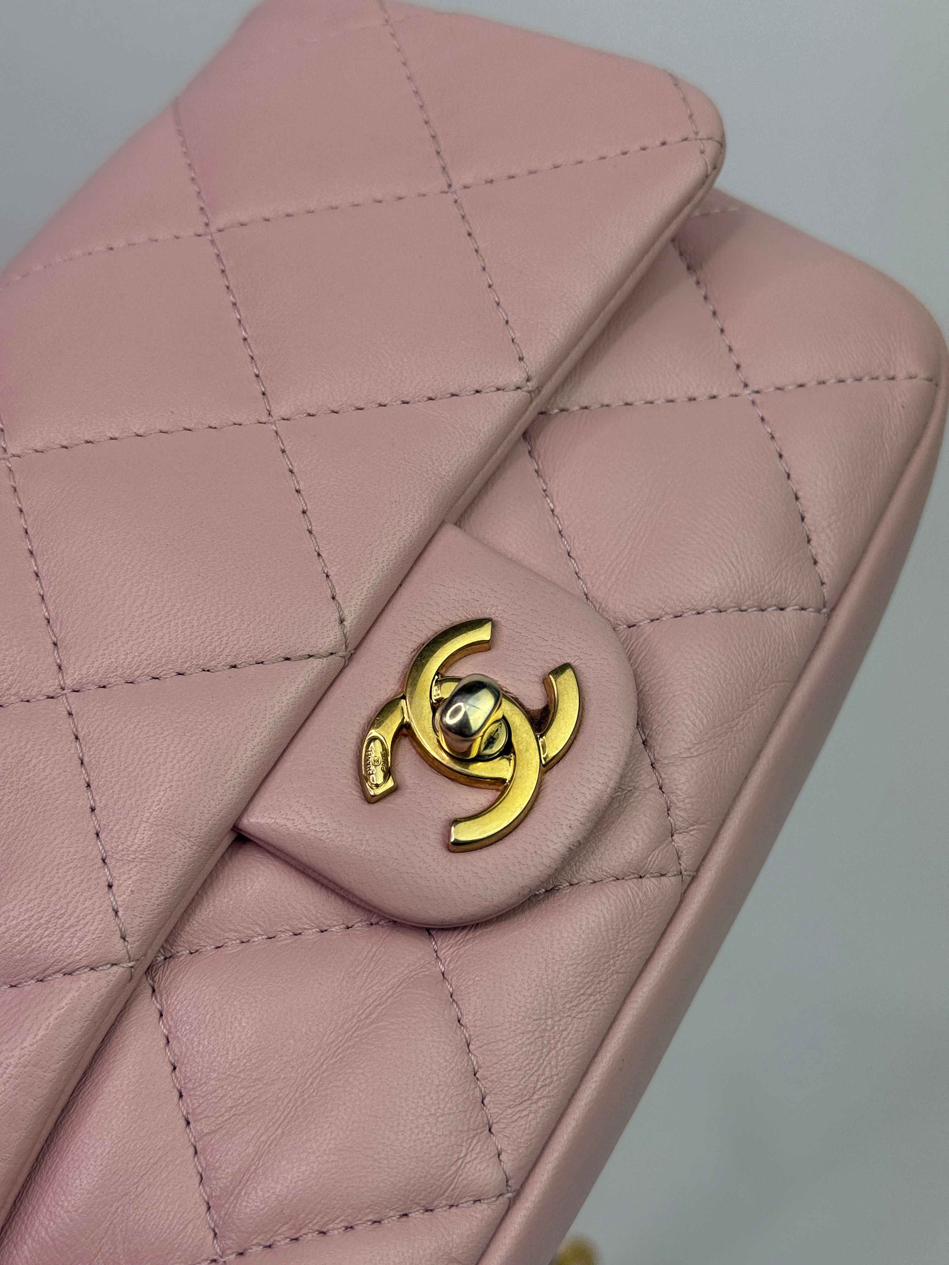 Chanel Mini Heart Charms Flap Antique Gold Hardware
Pre Loved & Authentic 