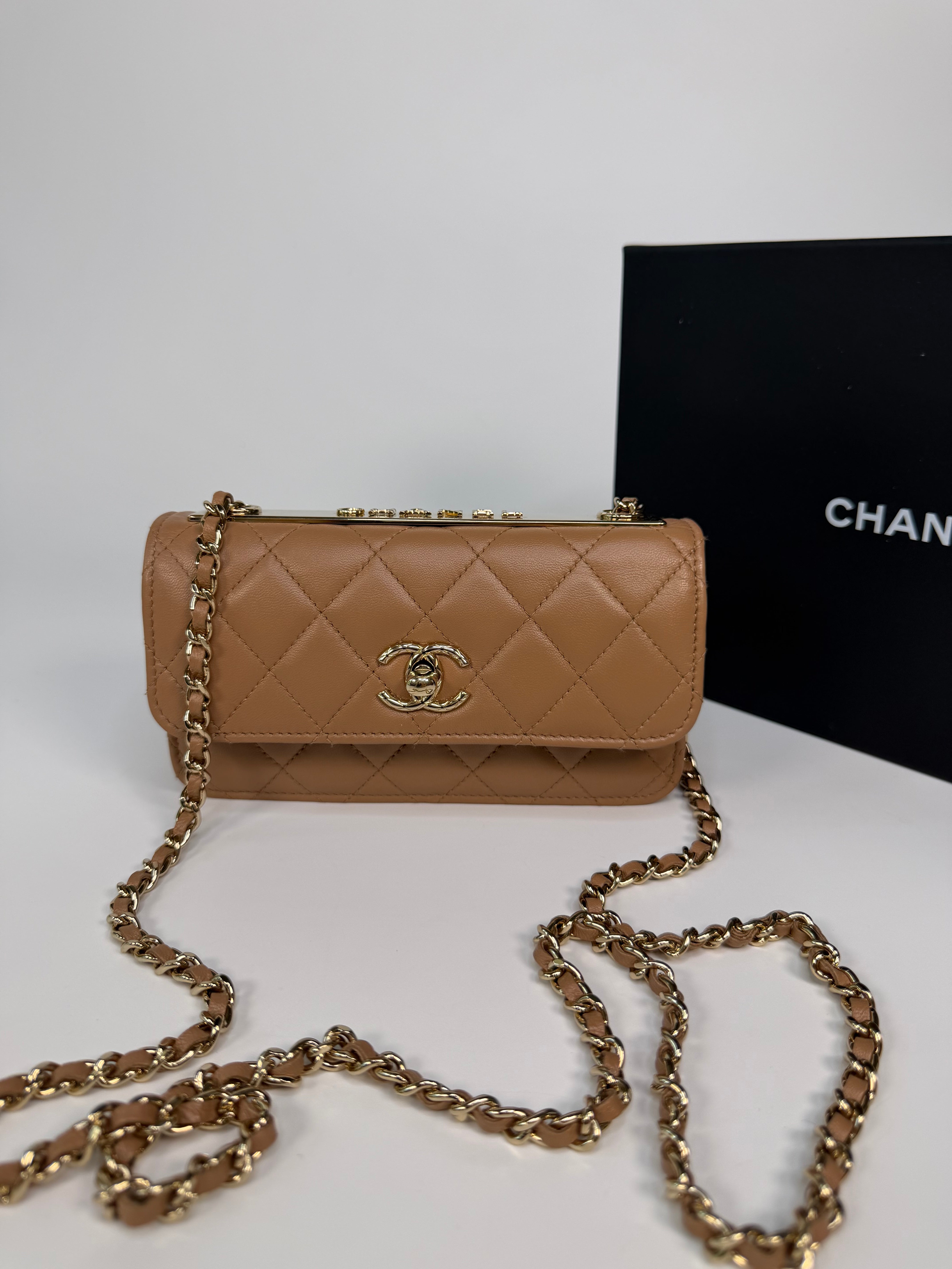 Chanel Trendy Wallet On Chain In Beige Lambskin With Gold Hardware. Authentic and preloved in excellent condition. 100% guarantee