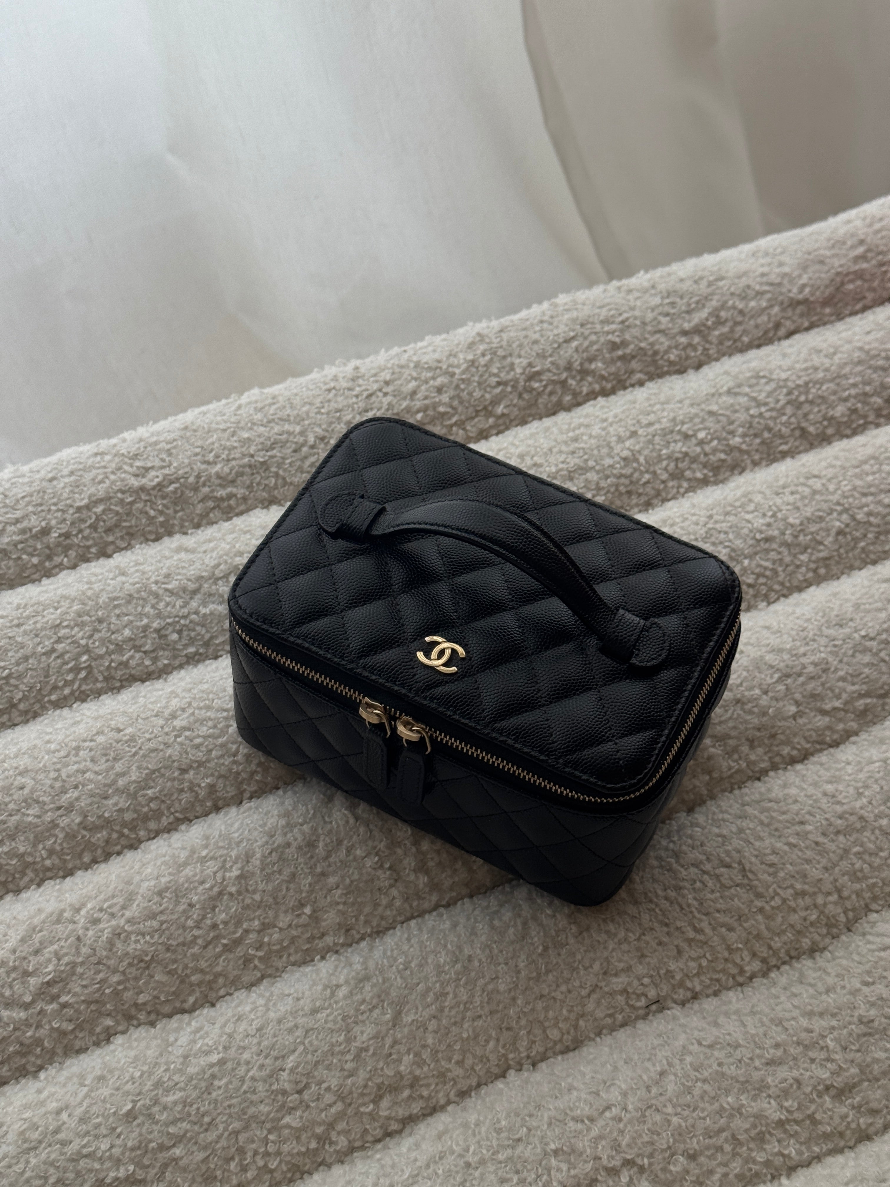 Chanel Vanity Case In Black Caviar Leather With Gold Hardware
Pre Loved & Authentic 