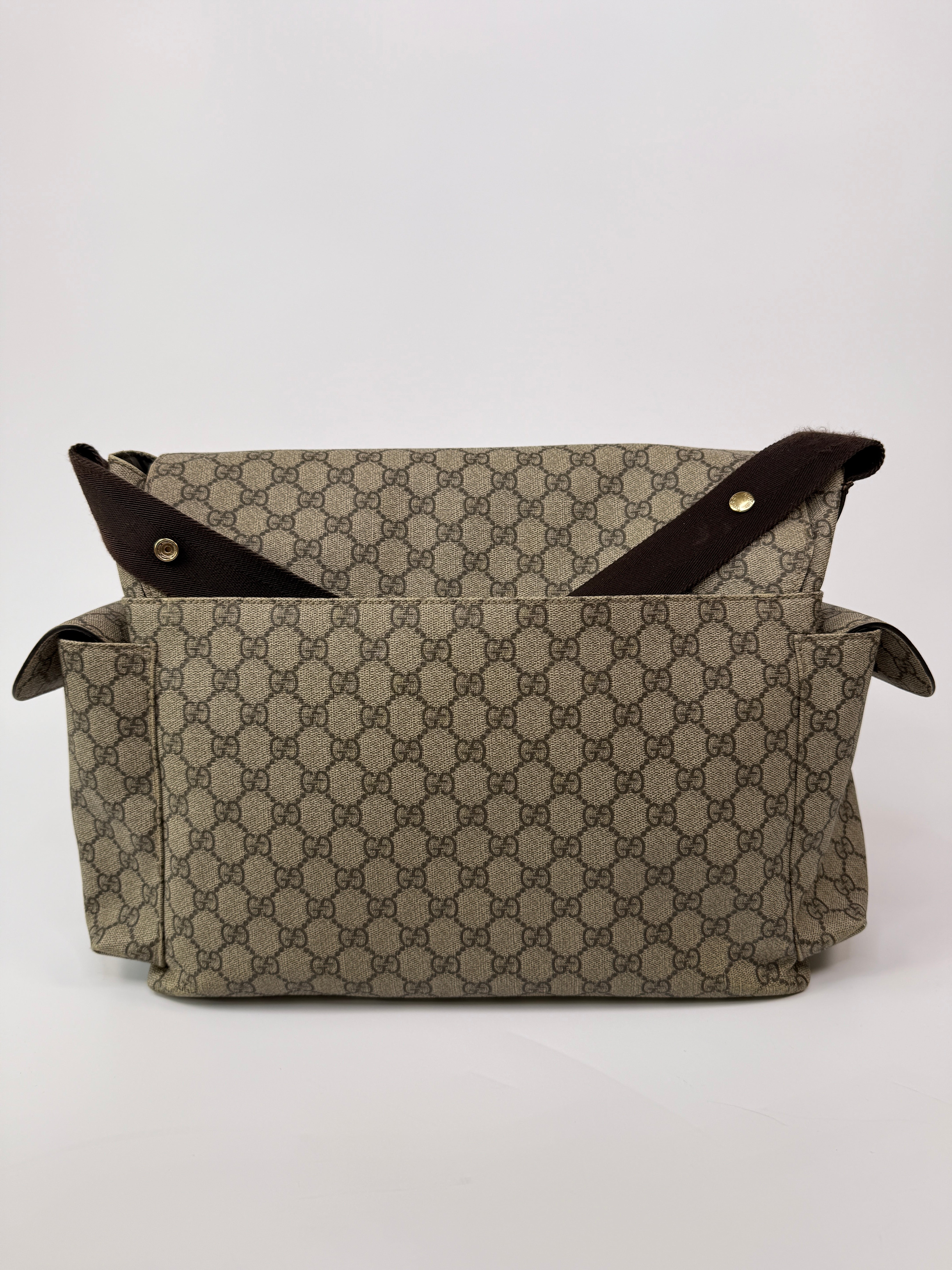 Gucci GG Supreme Medium Baby Changing Bag