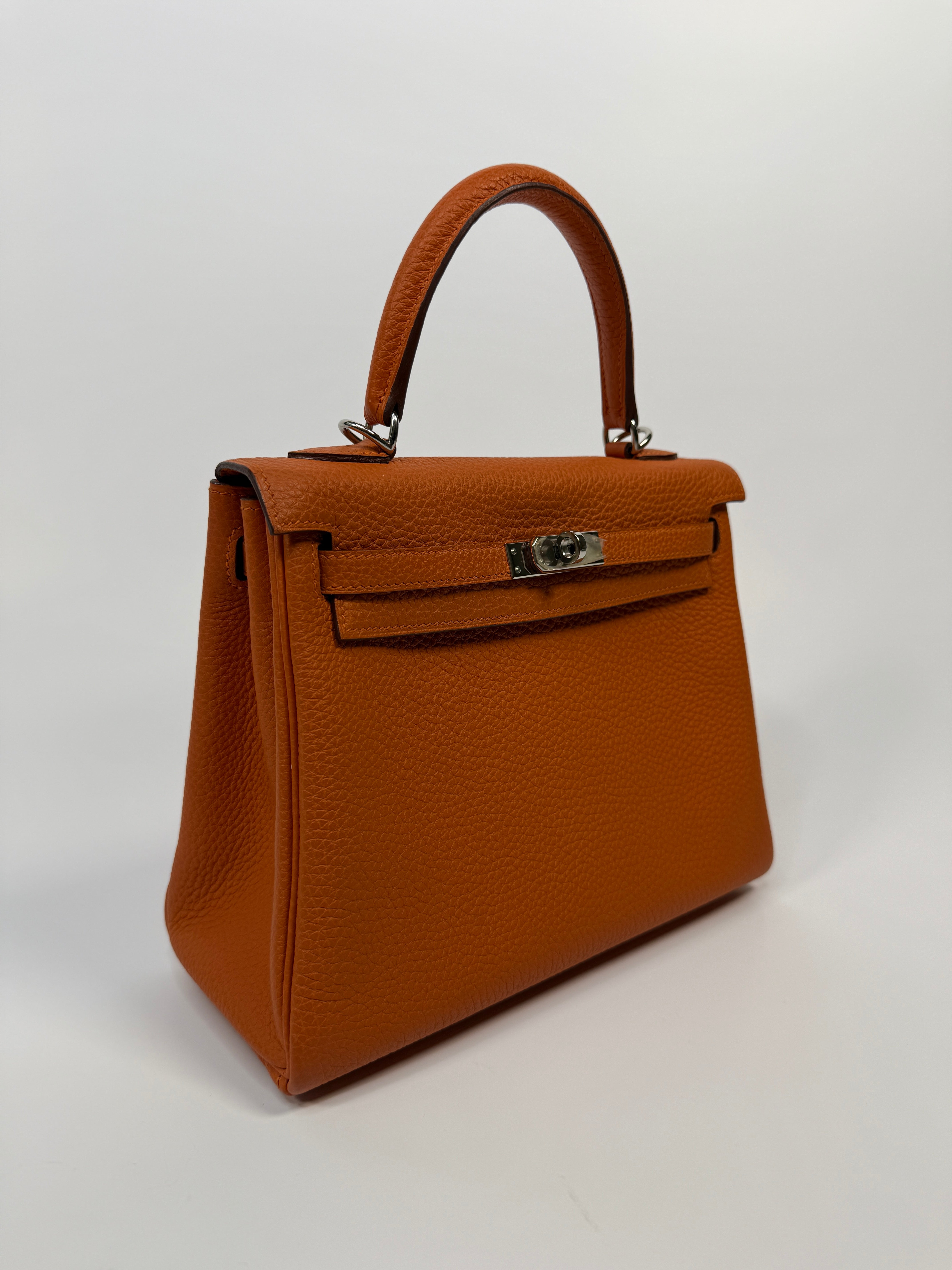 Authentic Pre Loved Hermès Kelly 25 In Orange Togo Leather With Palladium Hardware Excellent Condition