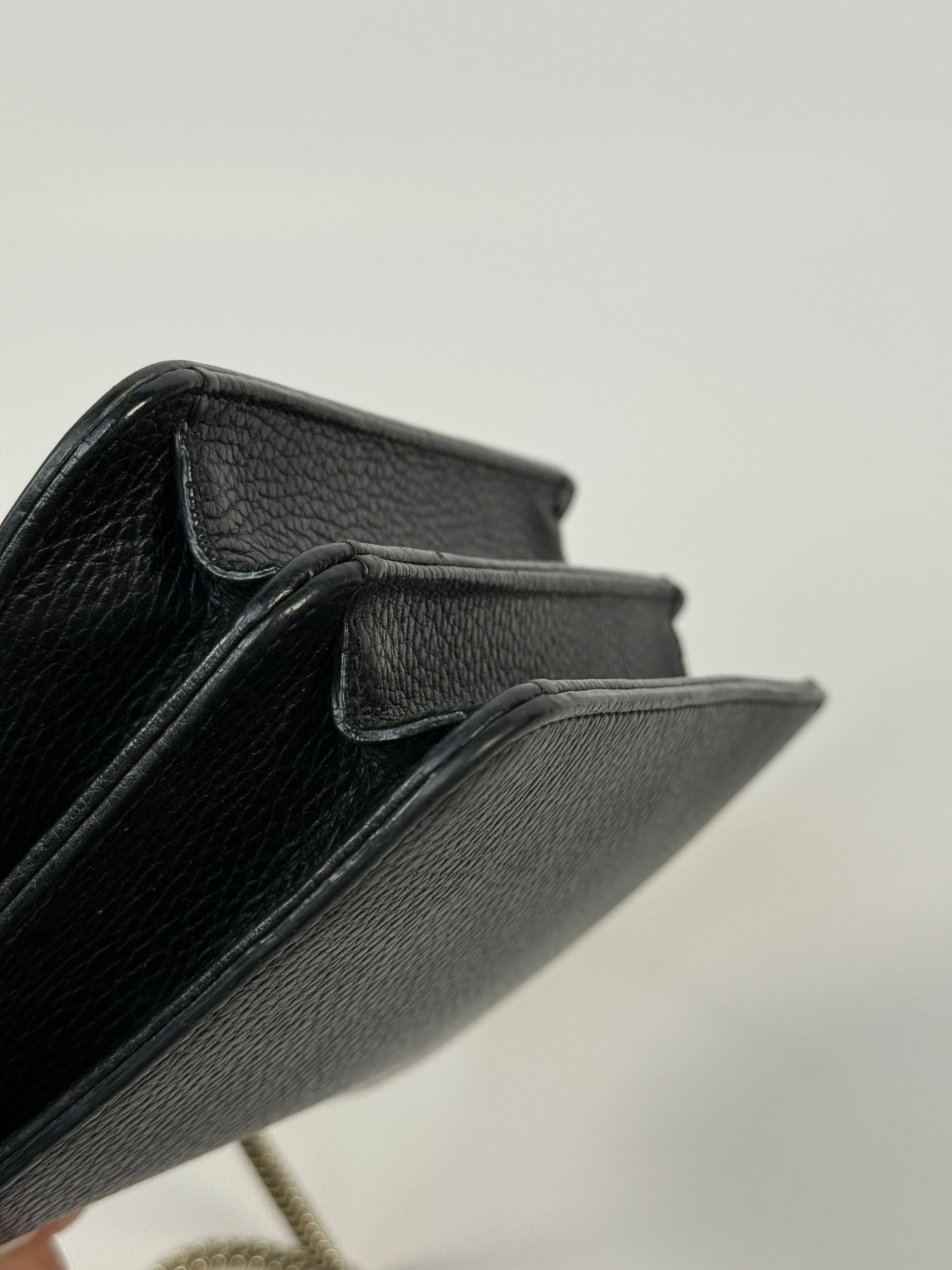 Gucci Interlocking G Wallet On Chain