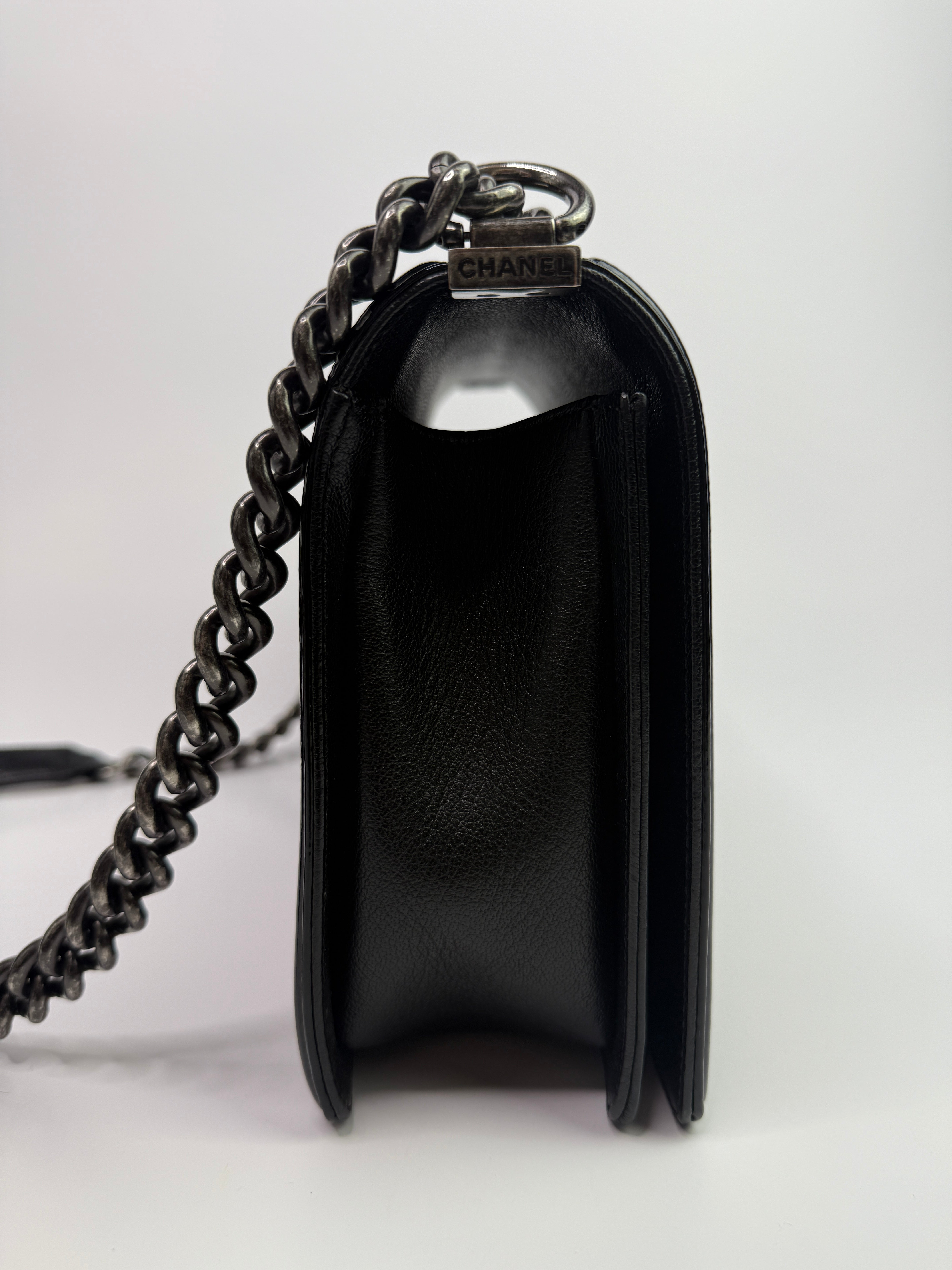 Chanel Boy Bag Large In Black Calfskin Leather With Silver Hardware
Pre Loved & Authentic 