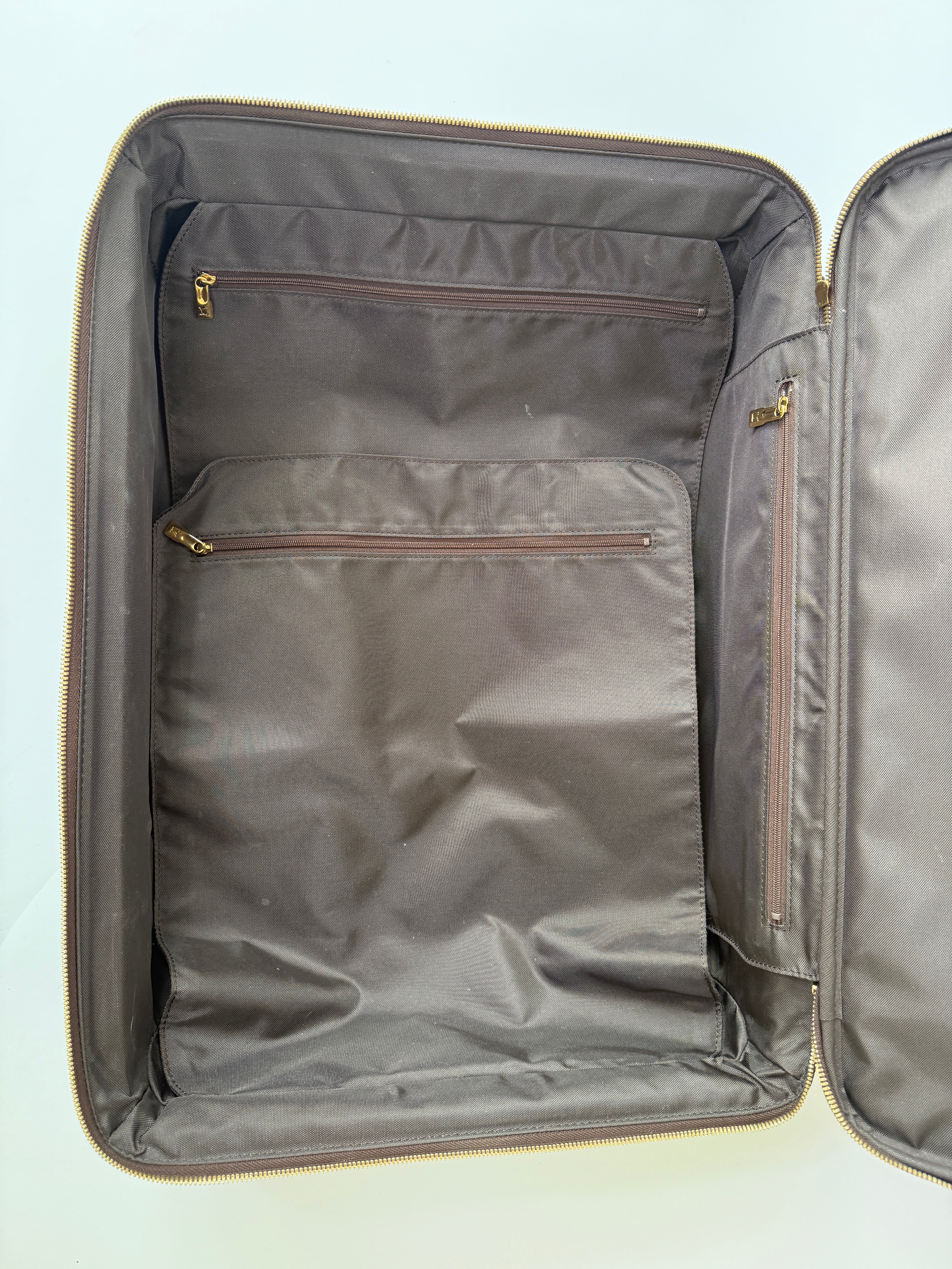 Louis Vuitton Pégase Soft Travel Case