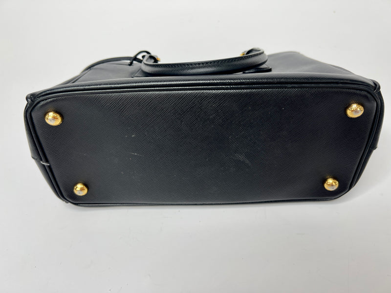 Prada Small Galleria Bag In Black Saffiano Leather