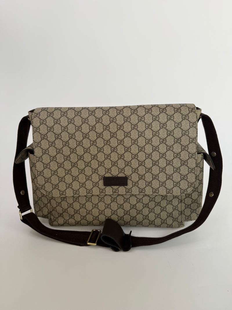Gucci GG Supreme Medium Baby Changing Bag