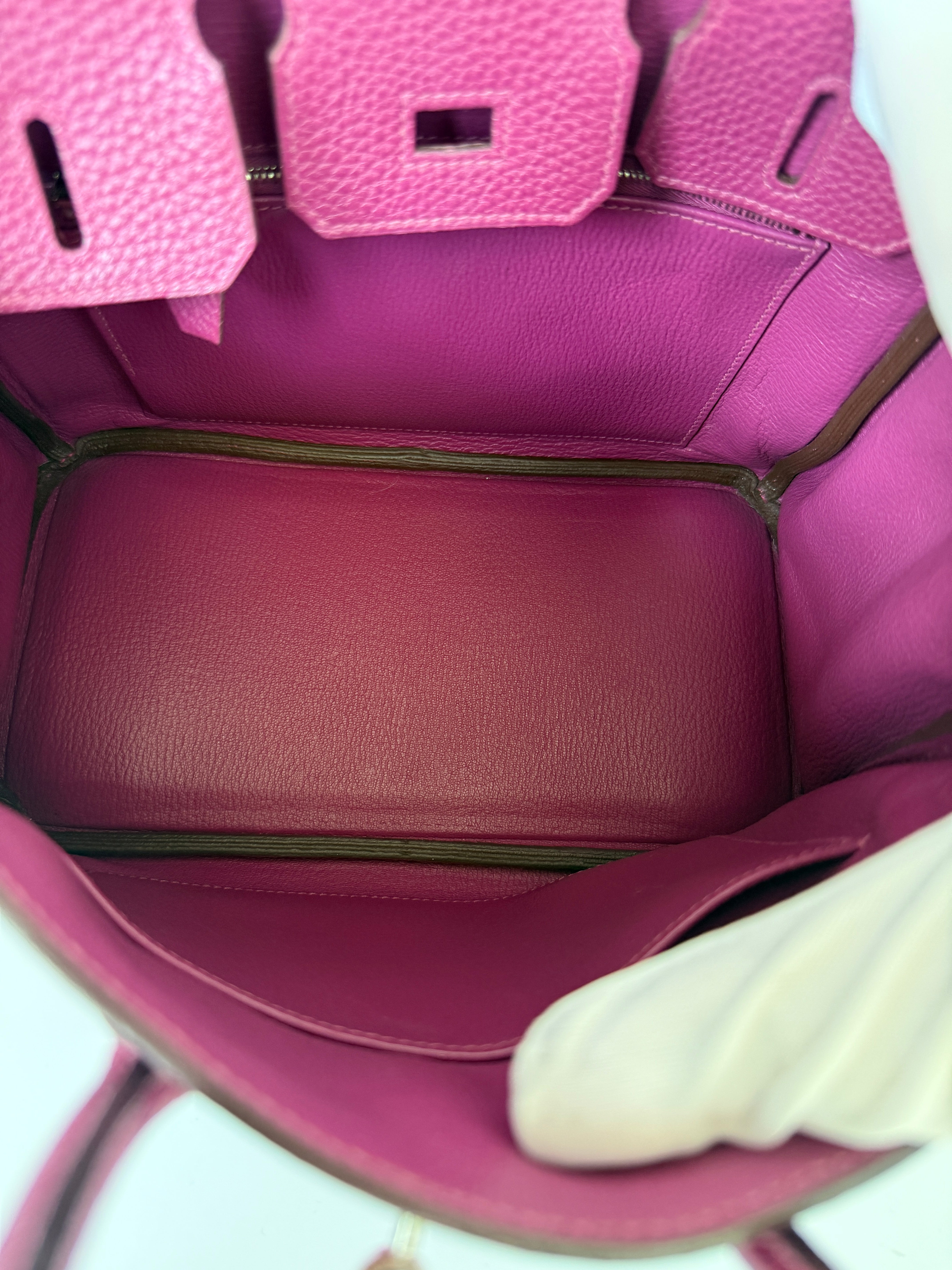 Authentic pre-loved Hermès Birkin 25 In Tosca Clemence Leather. Excellent condition, verified by Luxe Cheshire. Trusted designer resale.