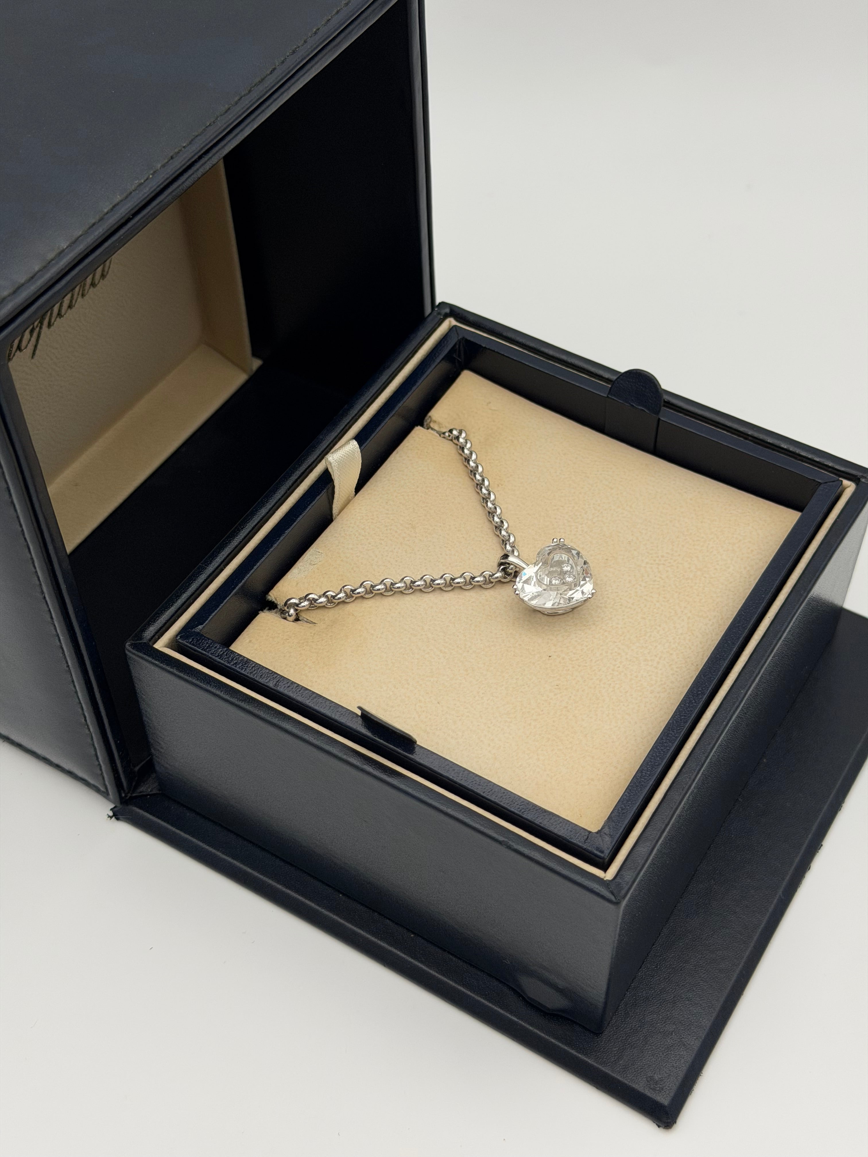 Chopard 18kt Happy Diamonds White Gold Diamond Necklace. Authentic and preloved in excellent condition.