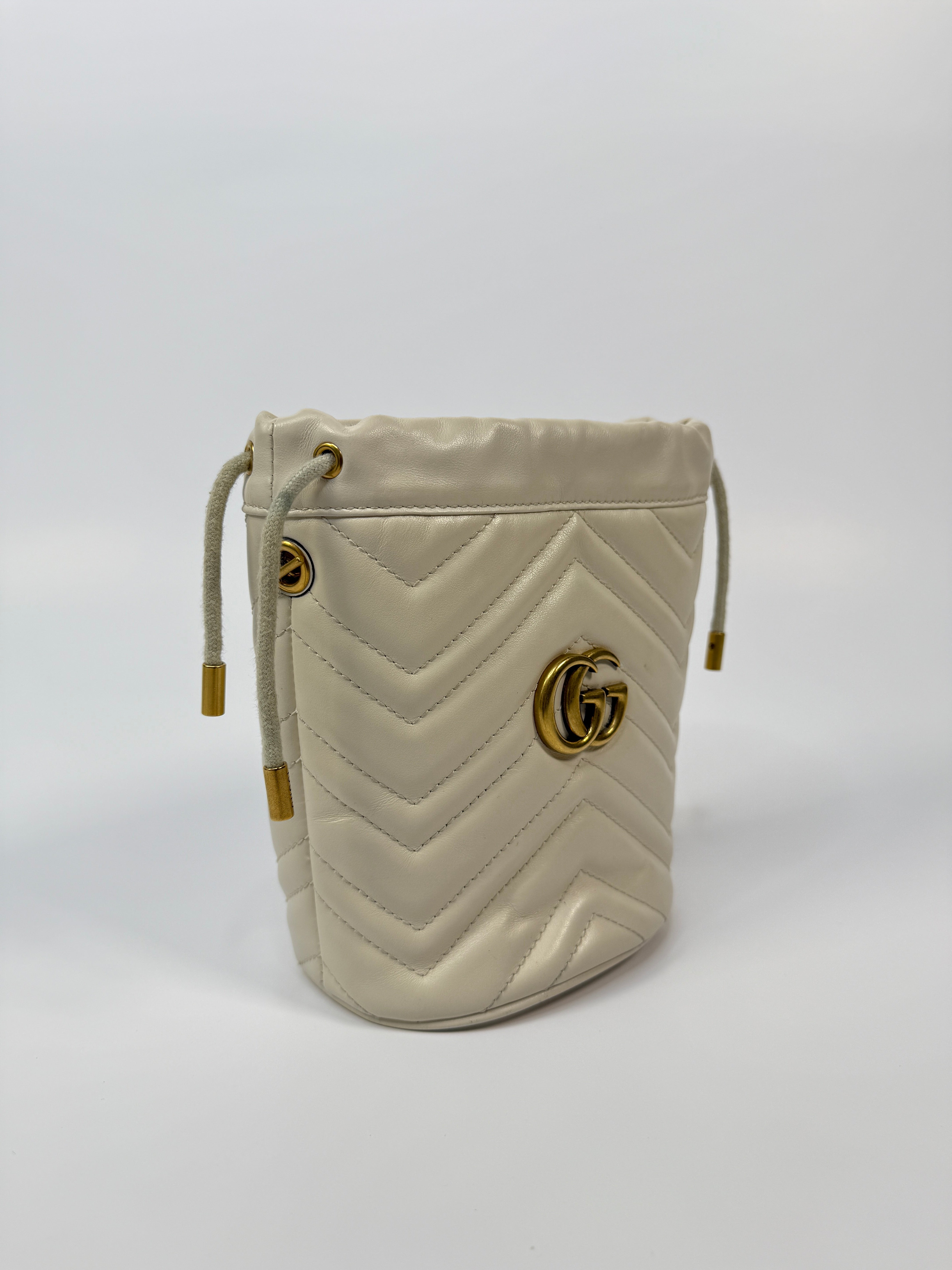 Gucci GG Marmont Mini Quilted Bucket Bag