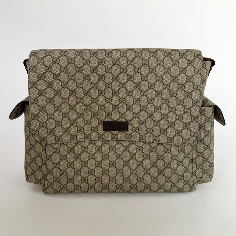 Gucci GG Supreme Medium Baby Changing Bag