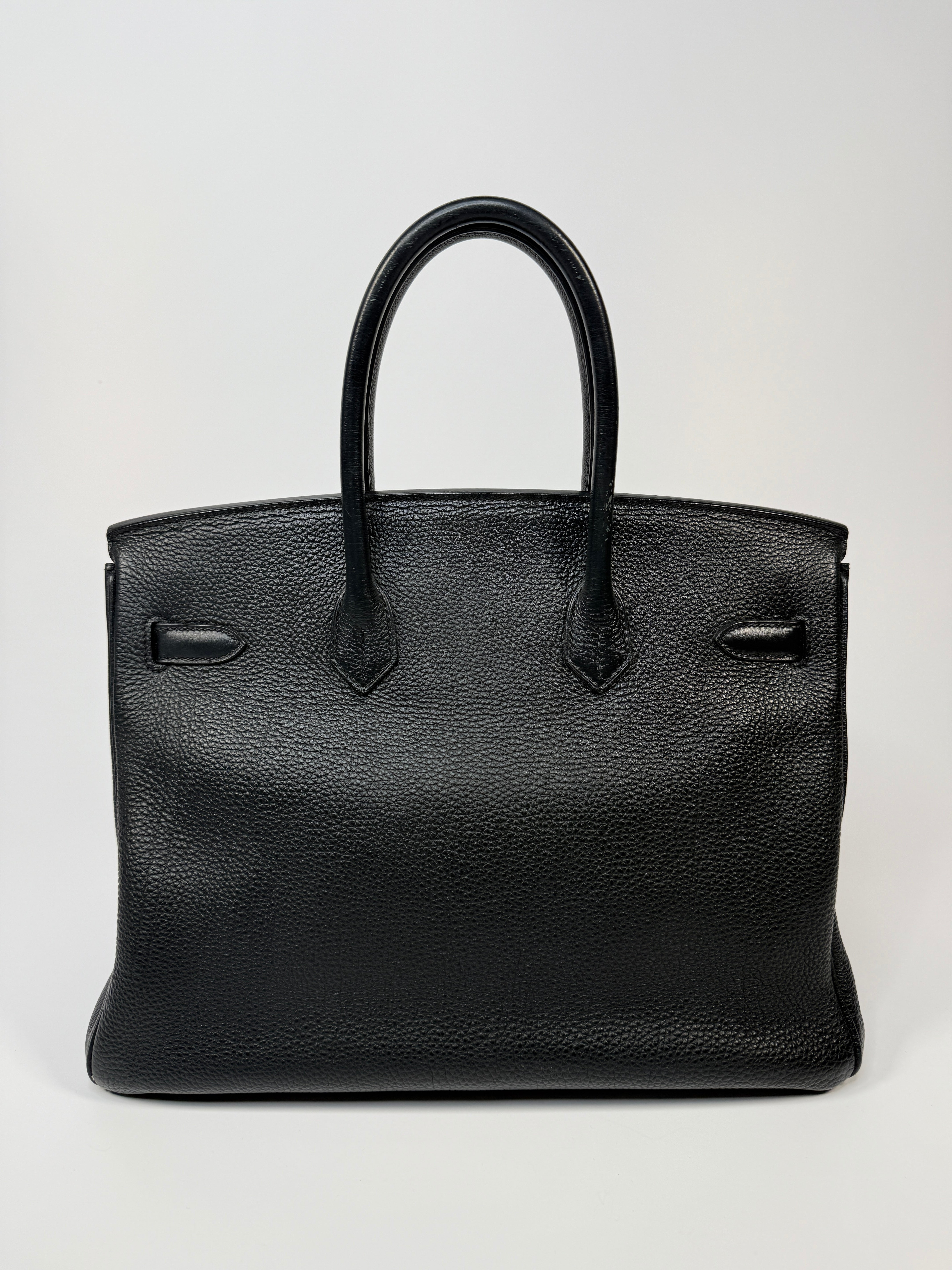 Hermès Birkin 35 Black Togo Leather With Gold Hardware. Authentic and preloved. Very Good Condition.