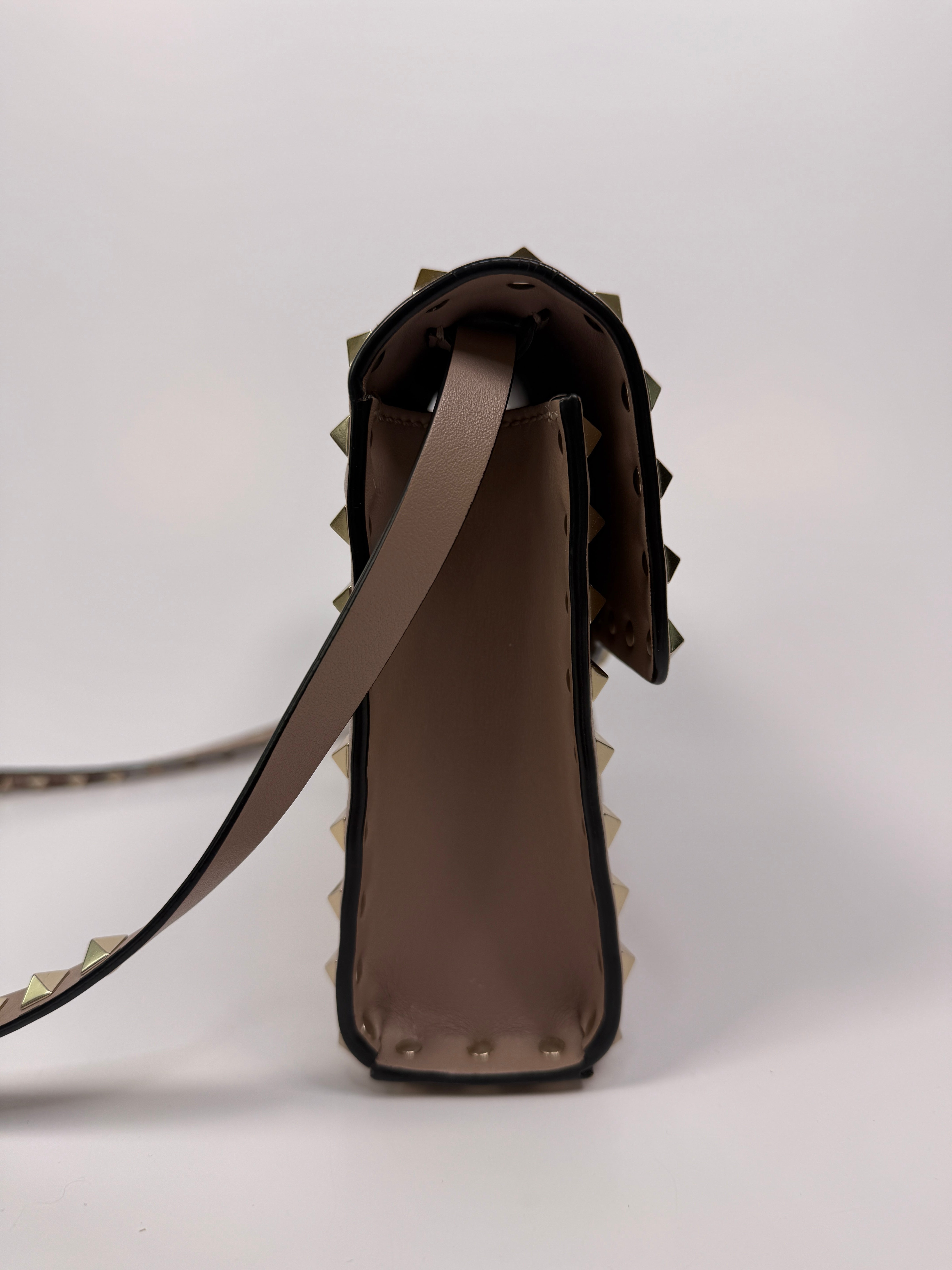 Valentino Garavani Medium Rockstud Flip Lock Crossbody Bag