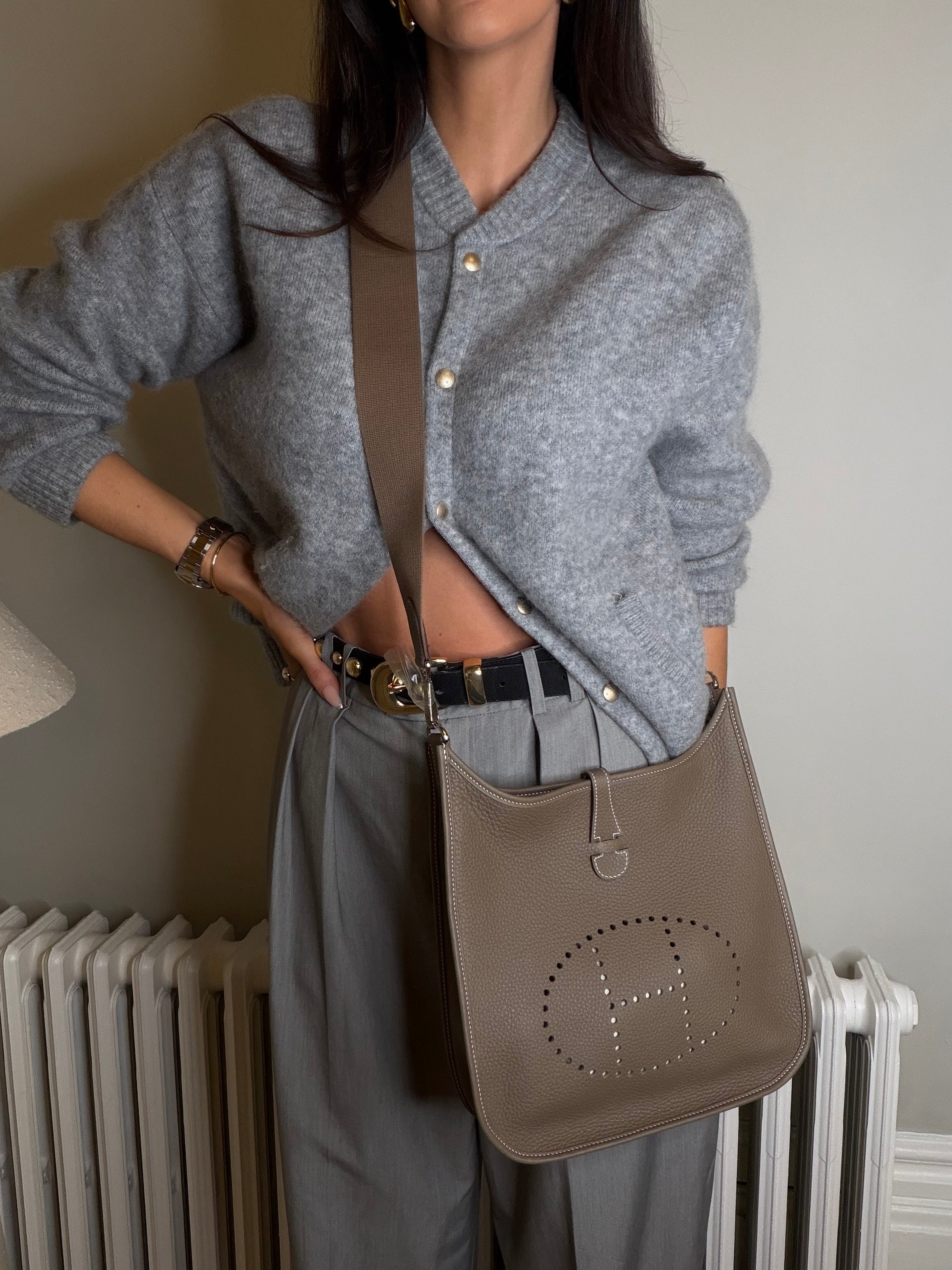 Hermès Evelyne 29 In Etoupe Clemence Leather With Palladium Hardware. New condition. Authentic and preloved 