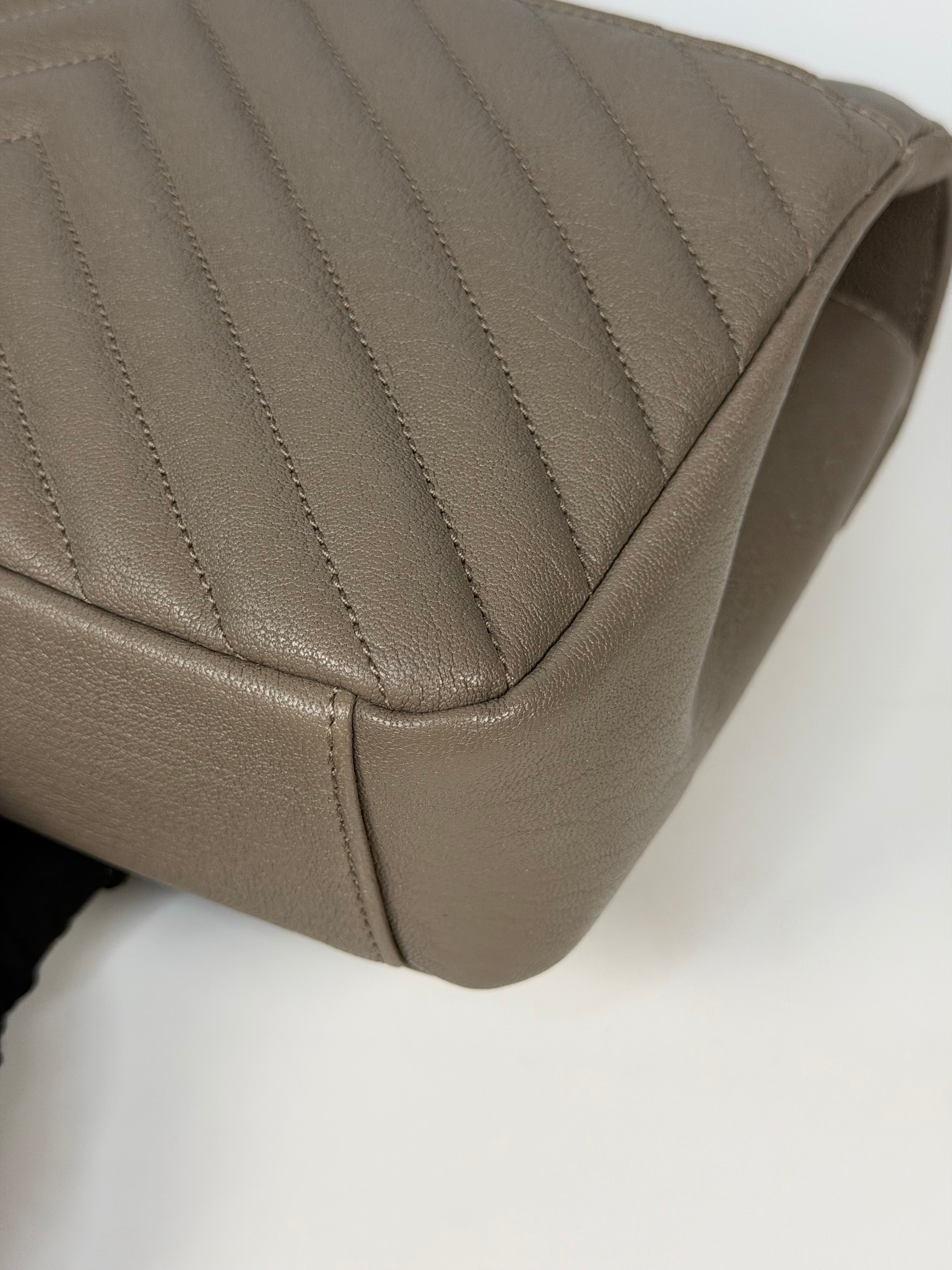 Saint Laurent Medium College Bag In Taupe Leather Gold Hardware. Authentic and preloved in new unused condition. Insured next day delivery. Verified by luxe cheshire
