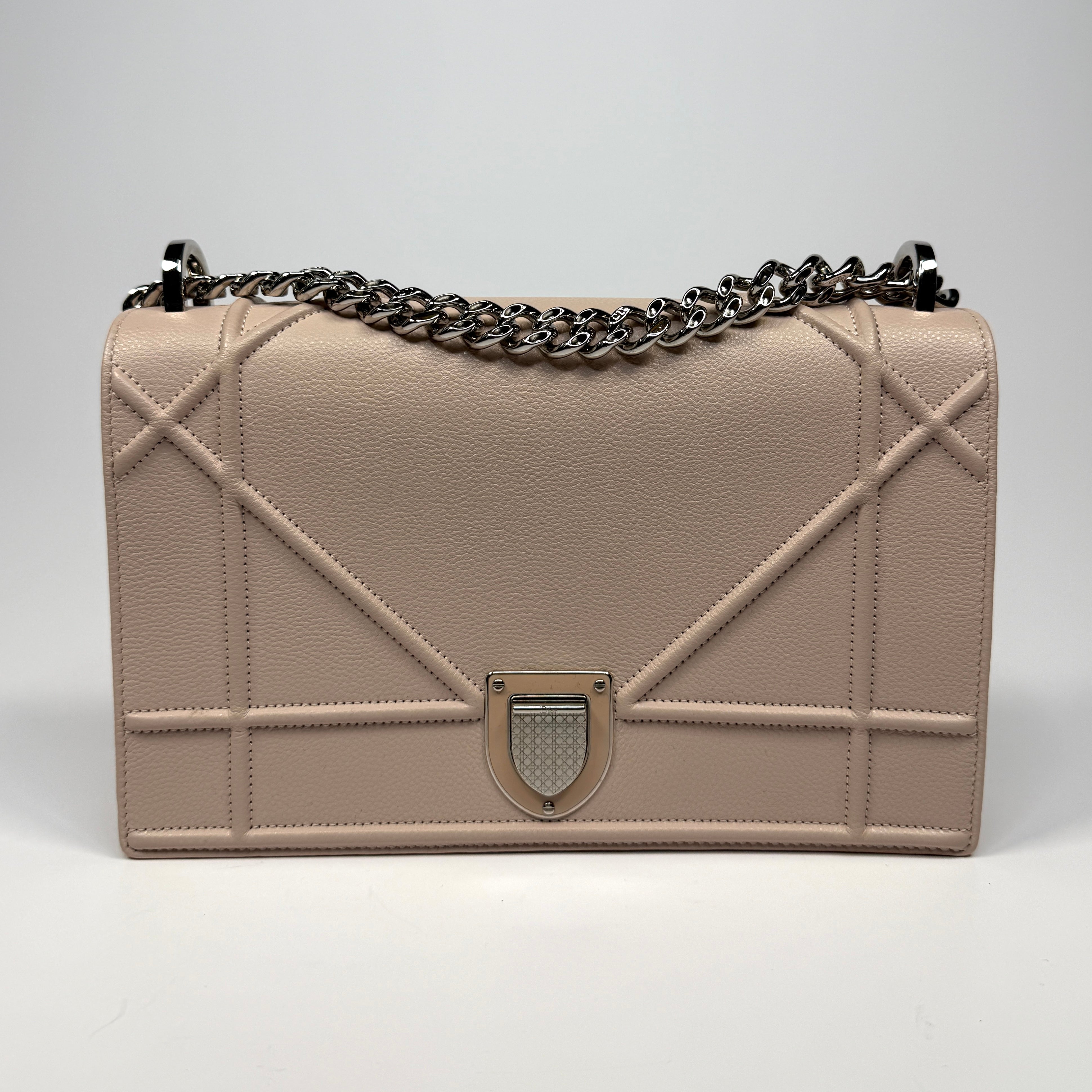 Christian Dior Medium Diorama Bag In Blush Pink Leather With Silver Hardware. Authentic and preloved. Excellent Condition