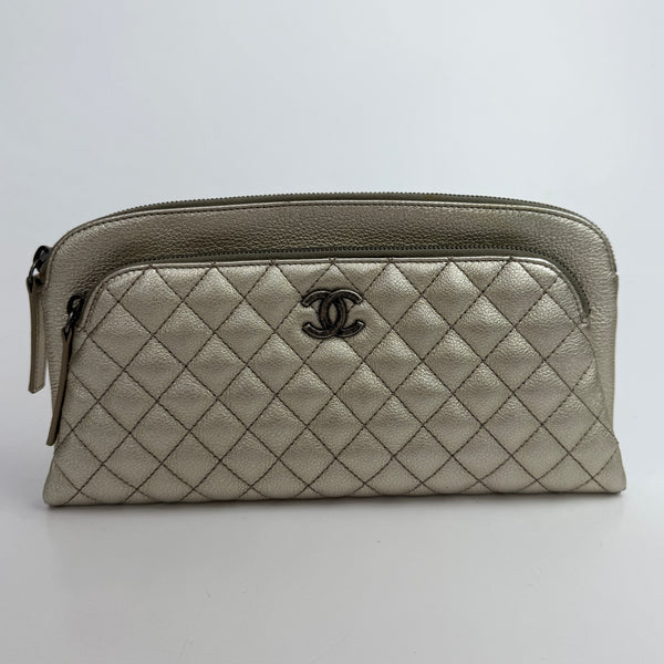 Chanel Clutch In Metallic Gold Calfskin Leather With RHW