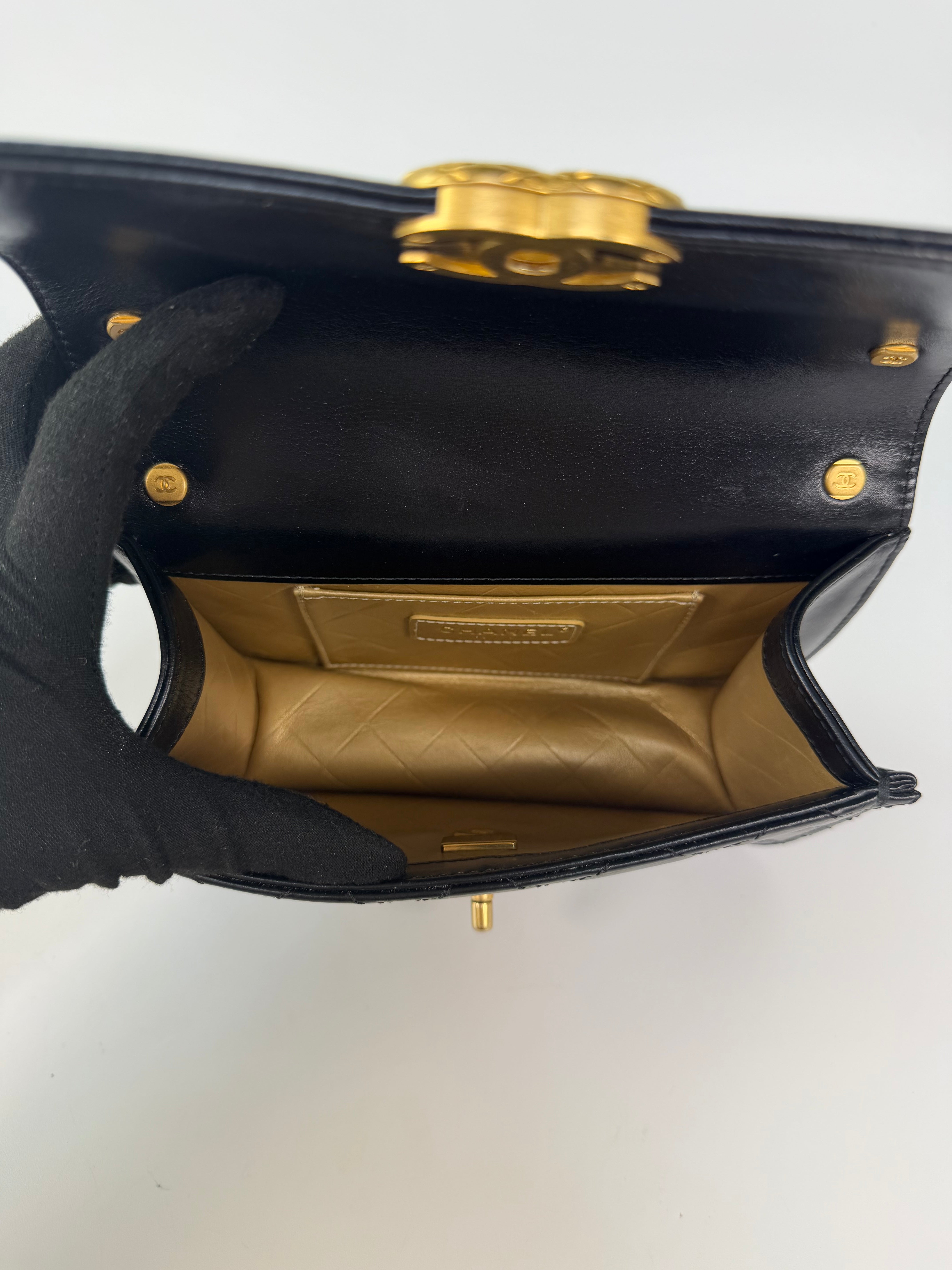 Chanel Mini Perfect Fit Flap In Black Lambskin With Antique Gold Hardware 100% authentic and preloved in excellent condition