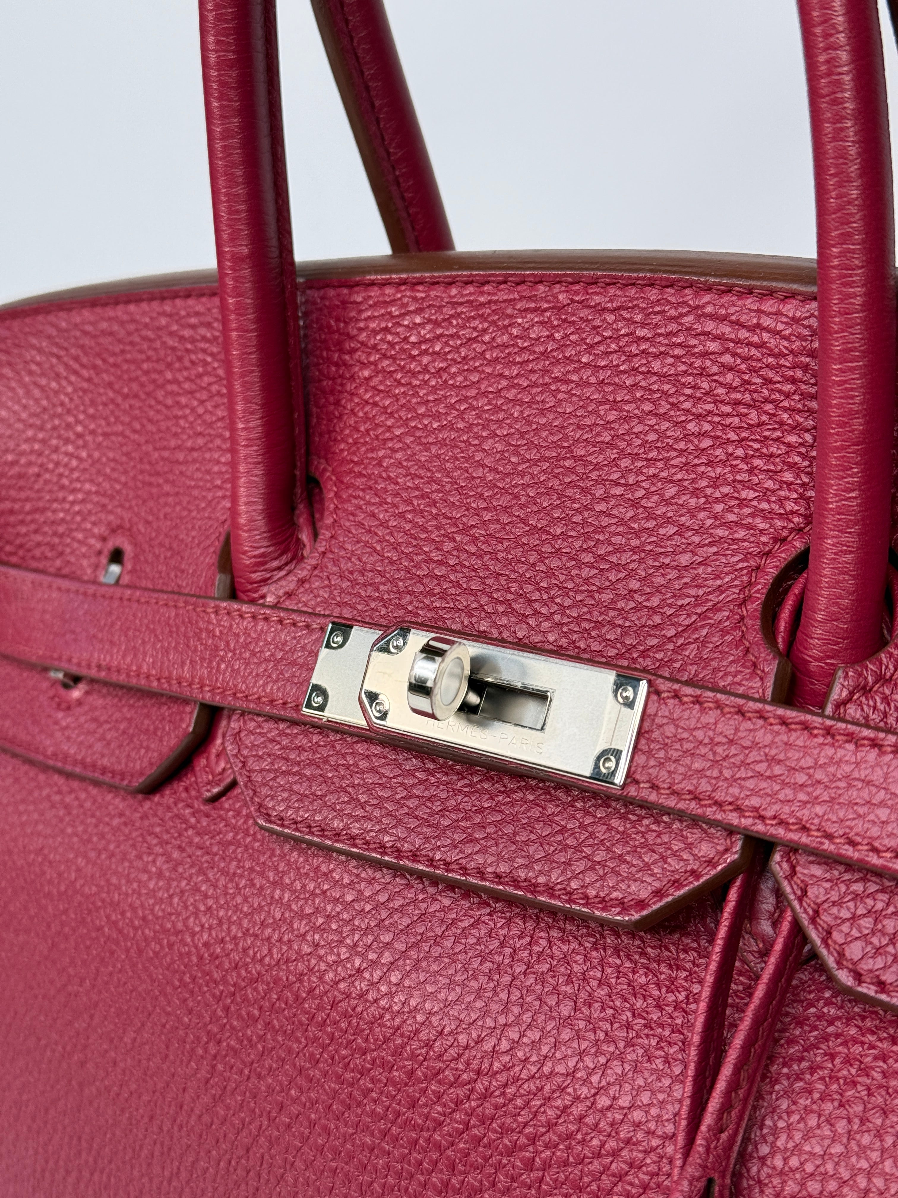 Hermès Birkin 35 In Rouge Grenet With Palladium Hardware
Authentic Pre Loved Verified by Luxe Cheshire Trusted Designer resale