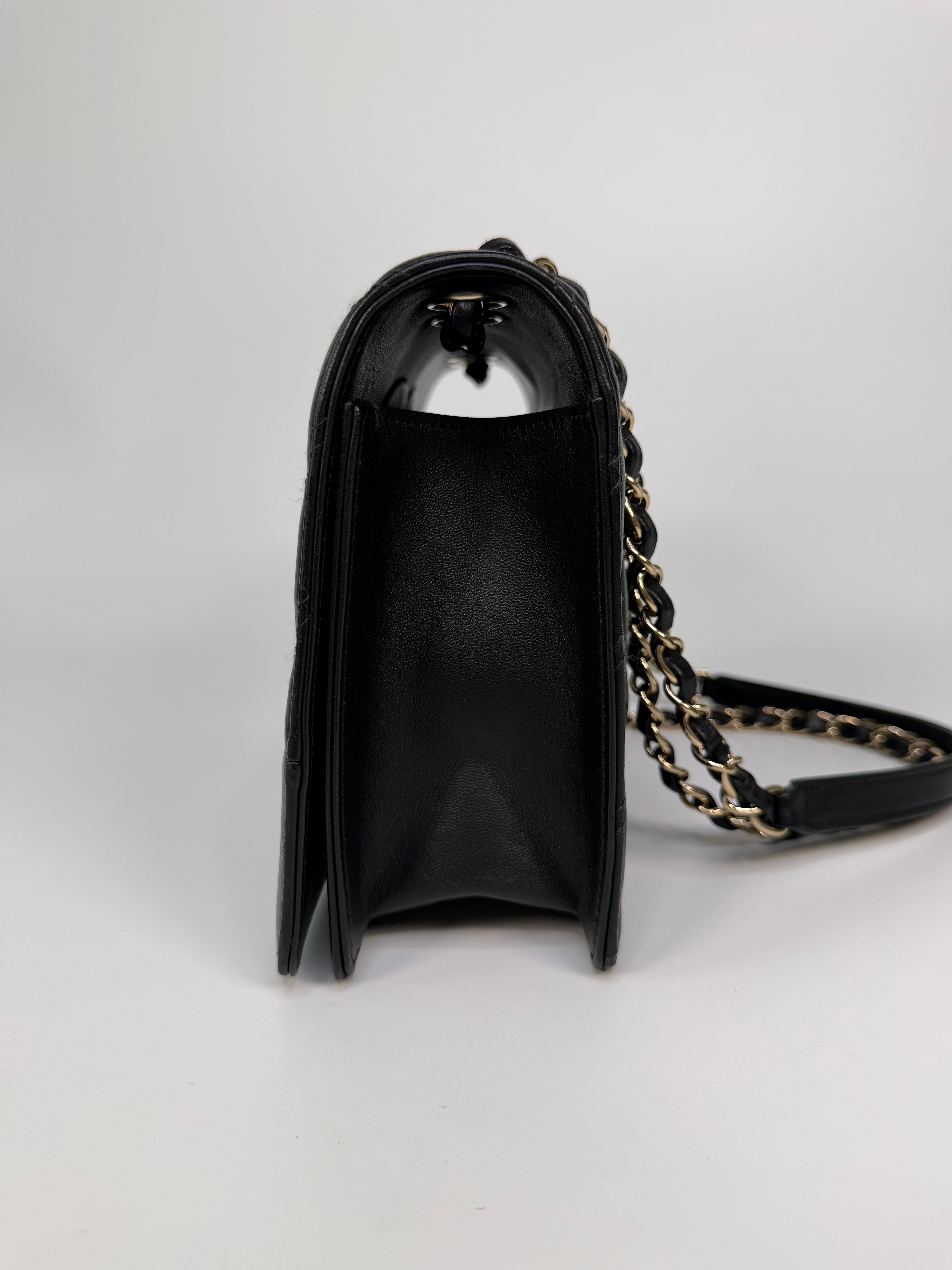 Chanel Chevron Flap In Black Lambskin Leather With Gold Hardware. Authentic and preloved in excellent condition. 100% guarantee