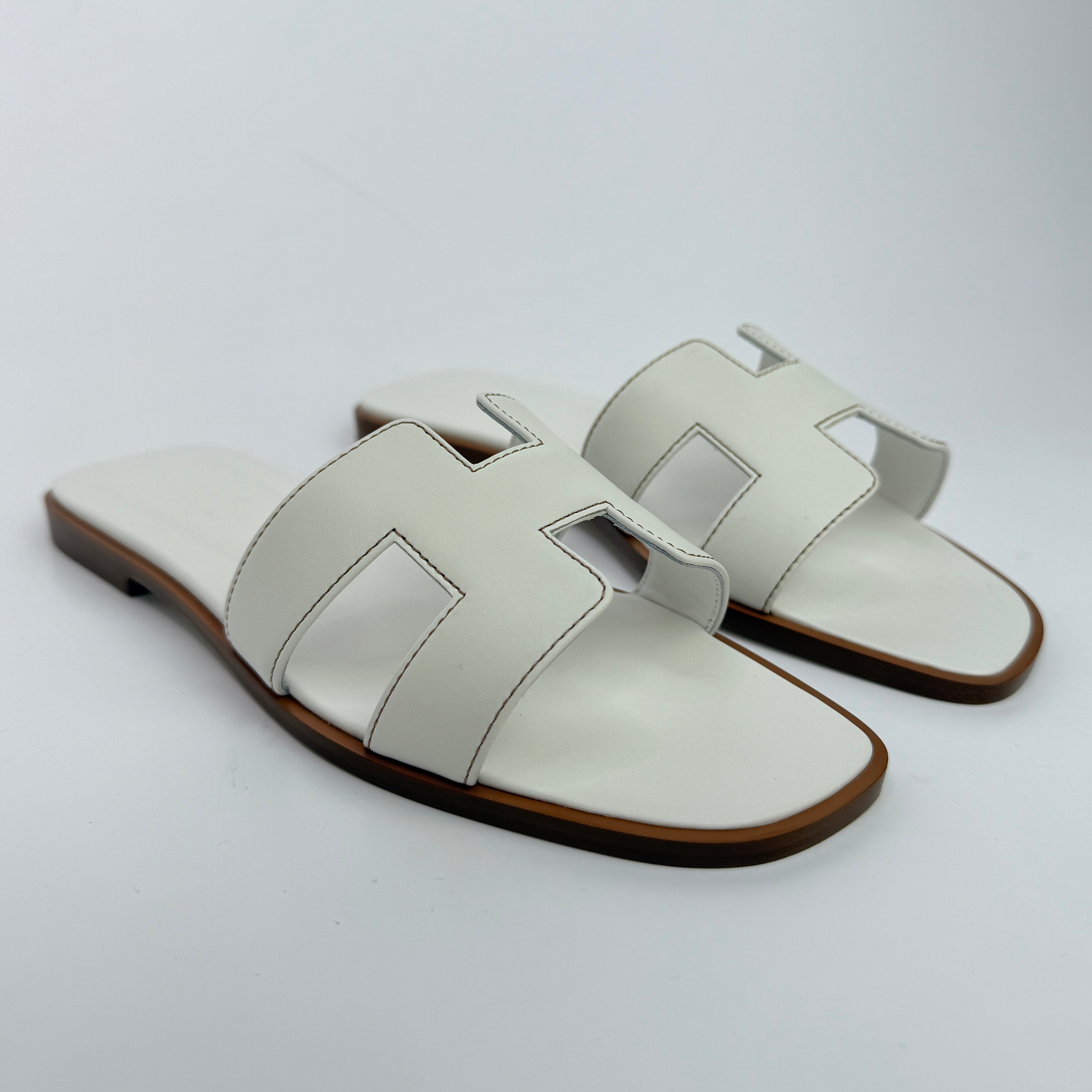 Hermès Oran Sandals (Size 37/UK4)