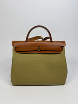 Hermès Herbag 31 Zip Retourne Poussiere / Fauve With GHW