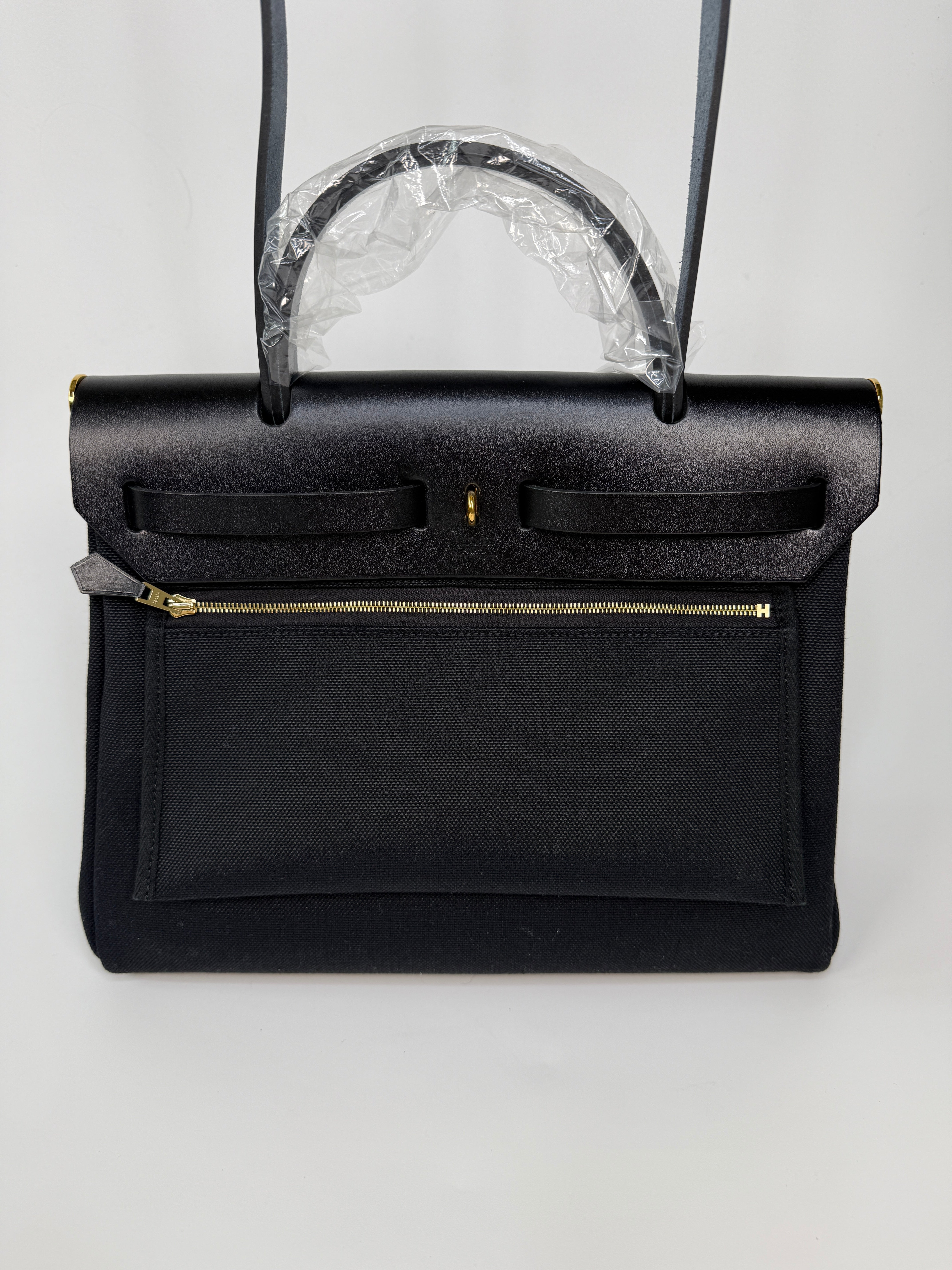Hermès Herbag 31 Zip In Black With Gold Hardware