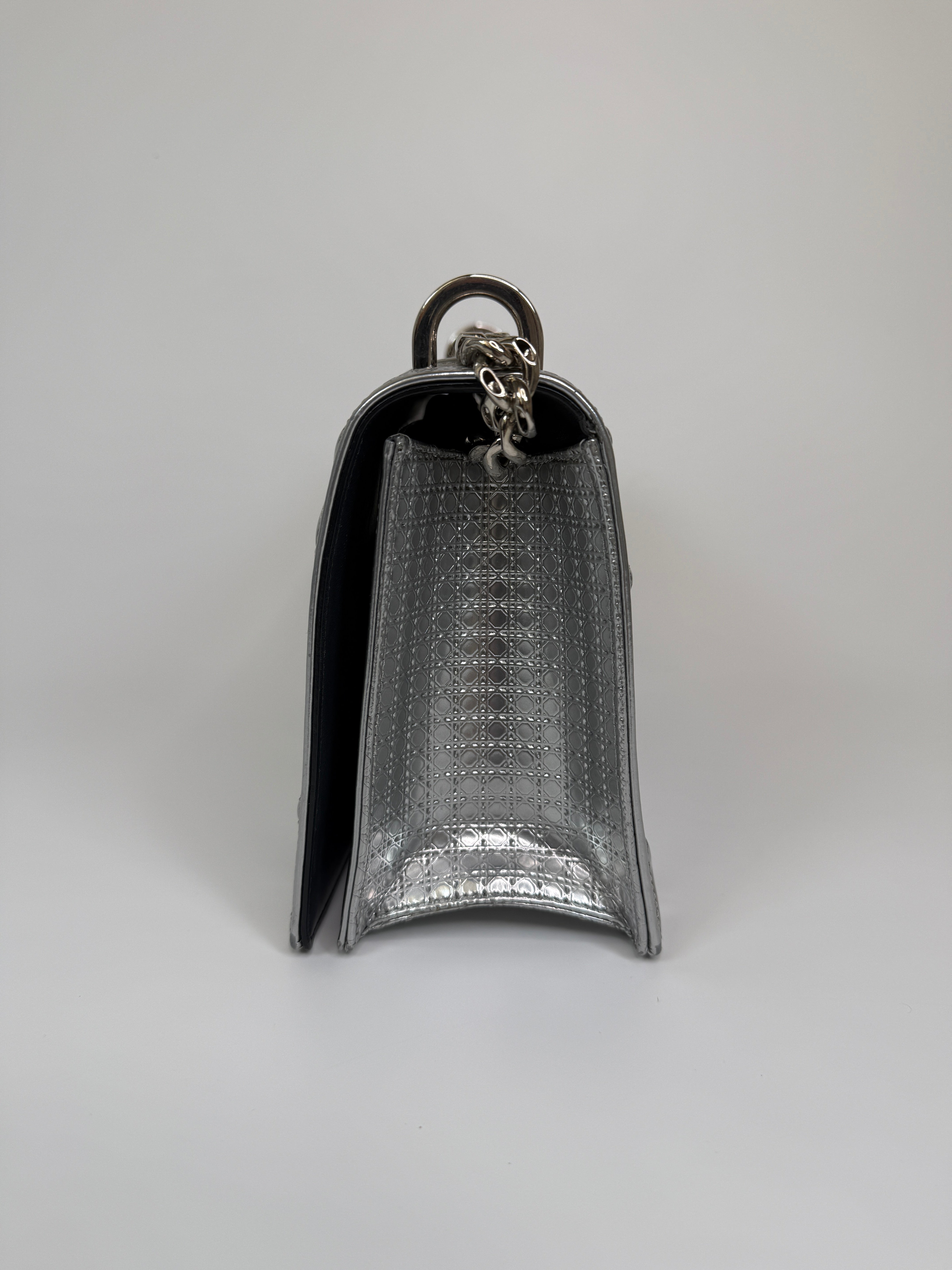 Christian Dior Medium Diorama Bag In Metallic Silver Leather With Silver Hardware Authentic and preloved. 100% Authenticity Guarantee 