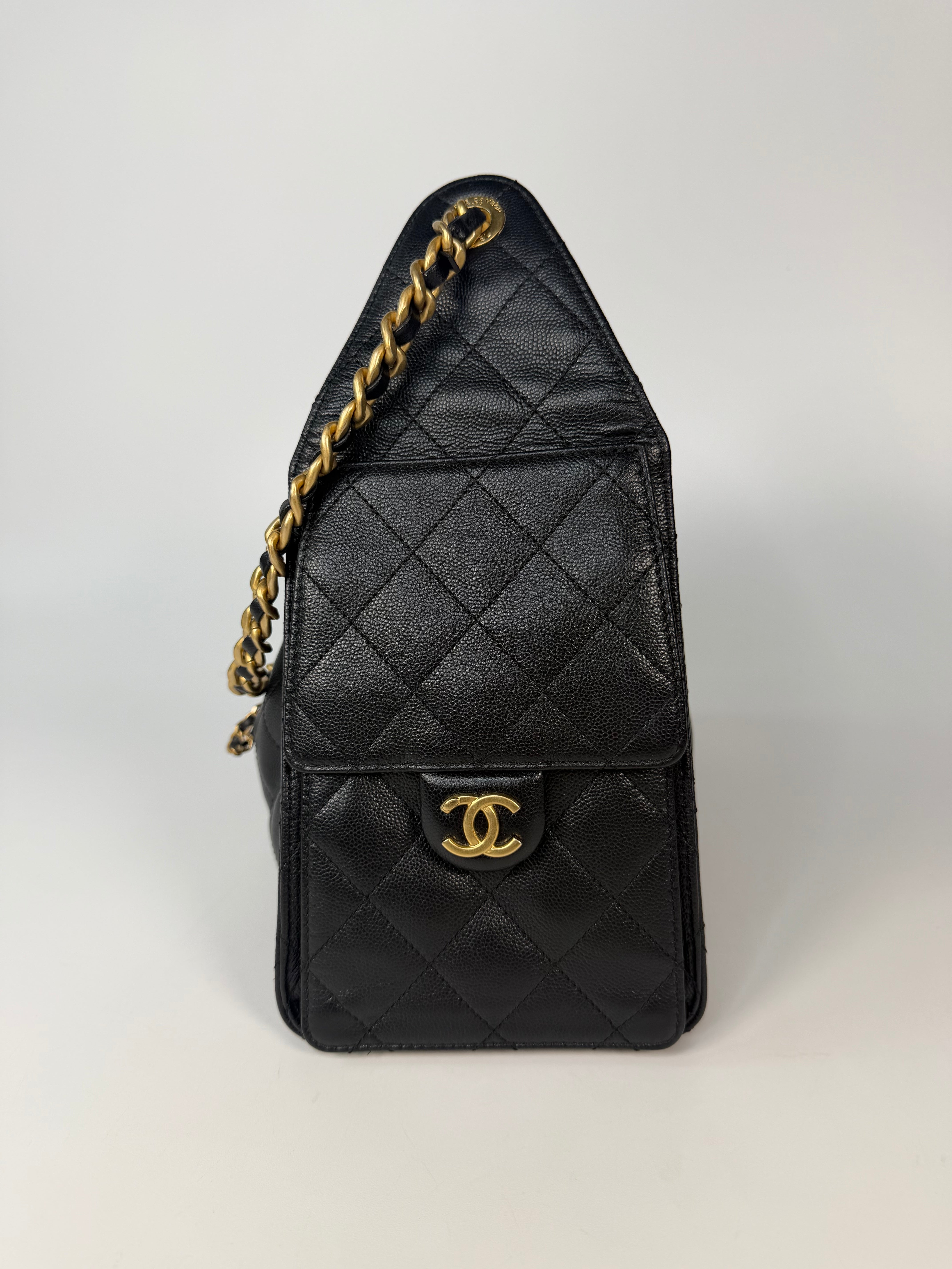 Chanel 25 Small In Black Caviar Leather With Gold Hardware in excellent condition 100% authentic and preloved