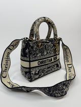 Christian Dior Medium Lady D-Lite bag