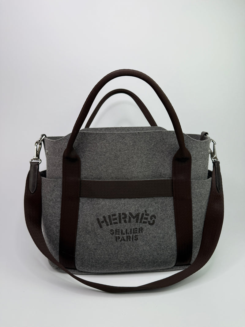 Hermès Acier Grooming Bag