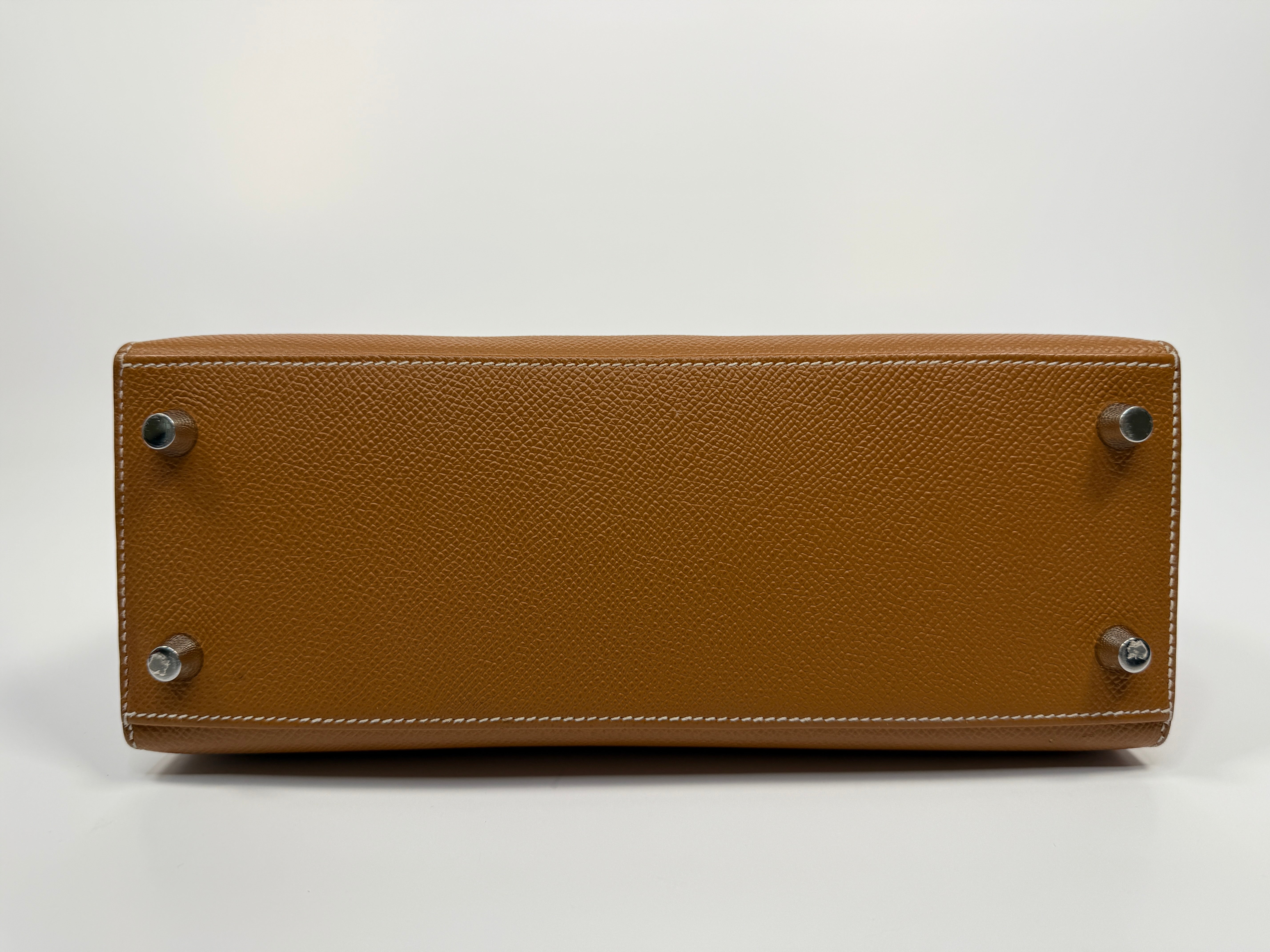 Authentic Pre Loved Hermès Kelly 25 Sellier In Gold Epsom Leather With Palladium Hardware Excellent Condition