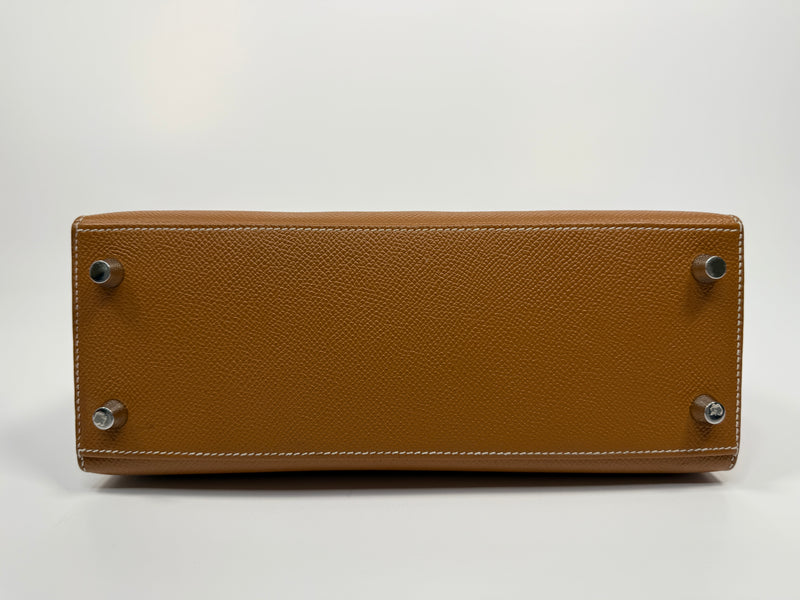 Hermès Kelly 25 Sellier In Gold Epsom Leather With PHW