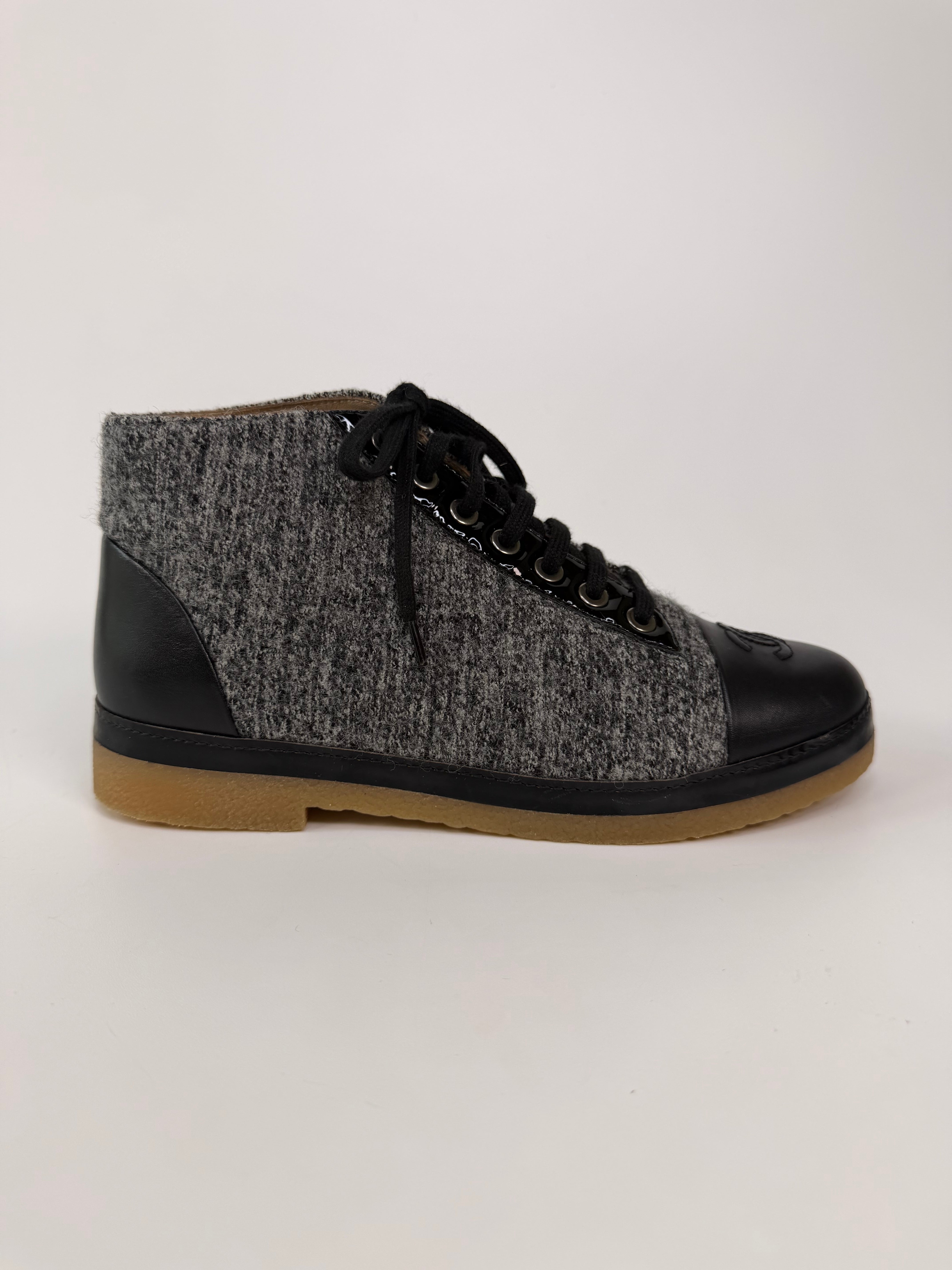 Chanel CC Lace Up Ankle Boots In Grey & Black Tweed (Size 37/UK4) 100% authentic and preloved in excellent condition