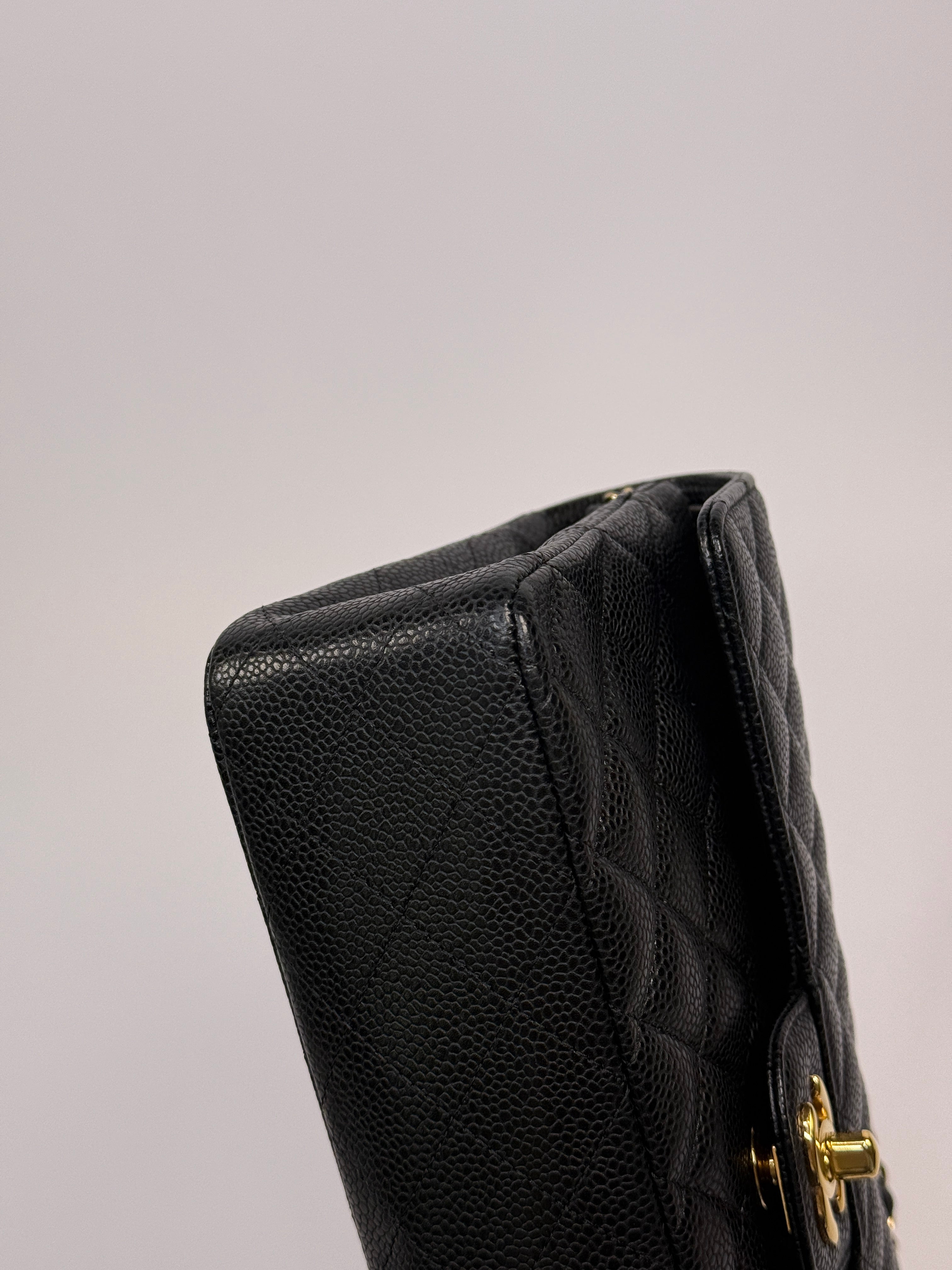 Chanel Medium Classic Double Flap Black CaviarWith Gold Hardware
Pre Loved & Authentic 