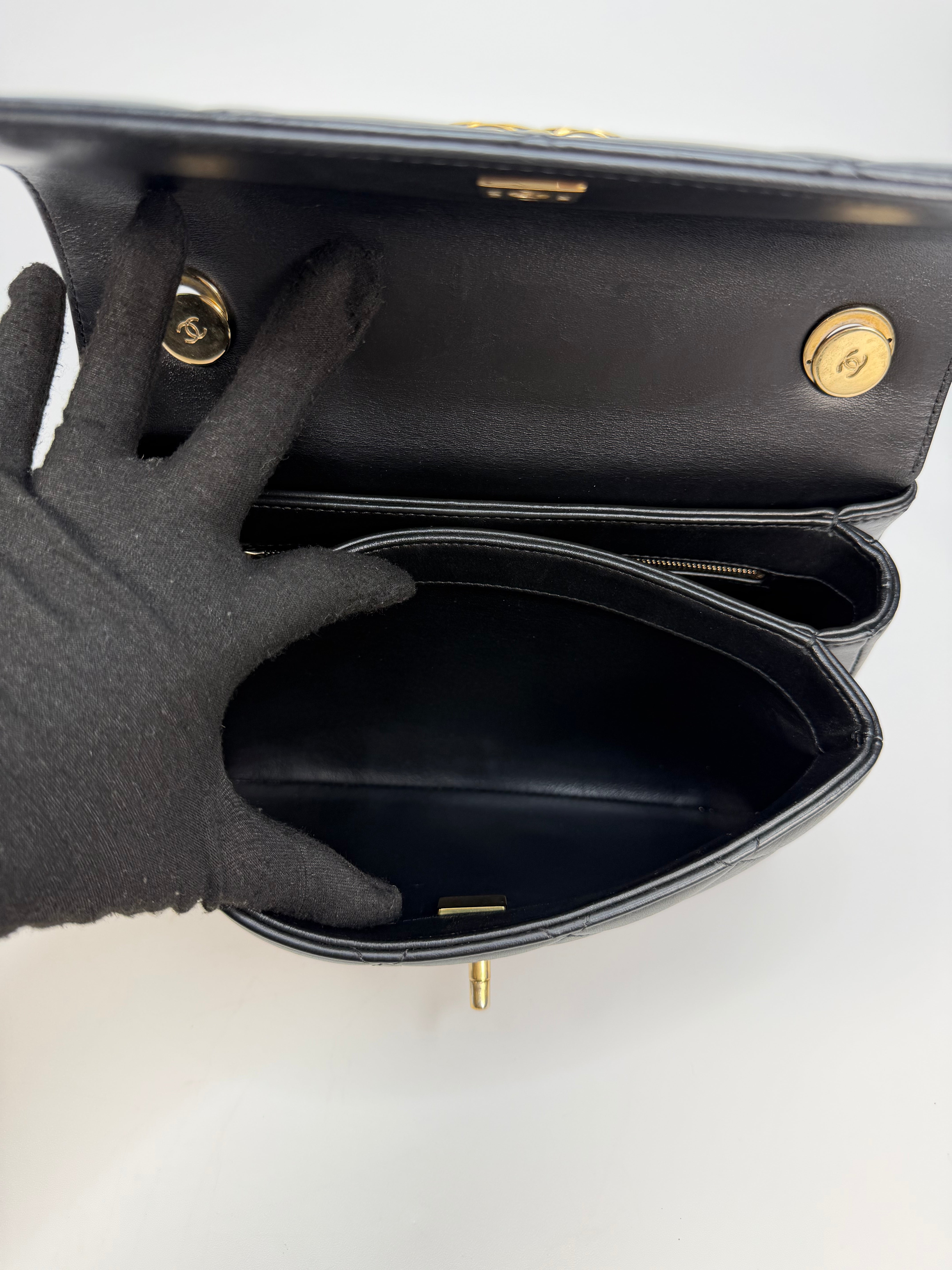 Chanel Small Trendy Top Handle In Lambskin Leather With Gold Hardware. Authentic and preloved in excellent condition.