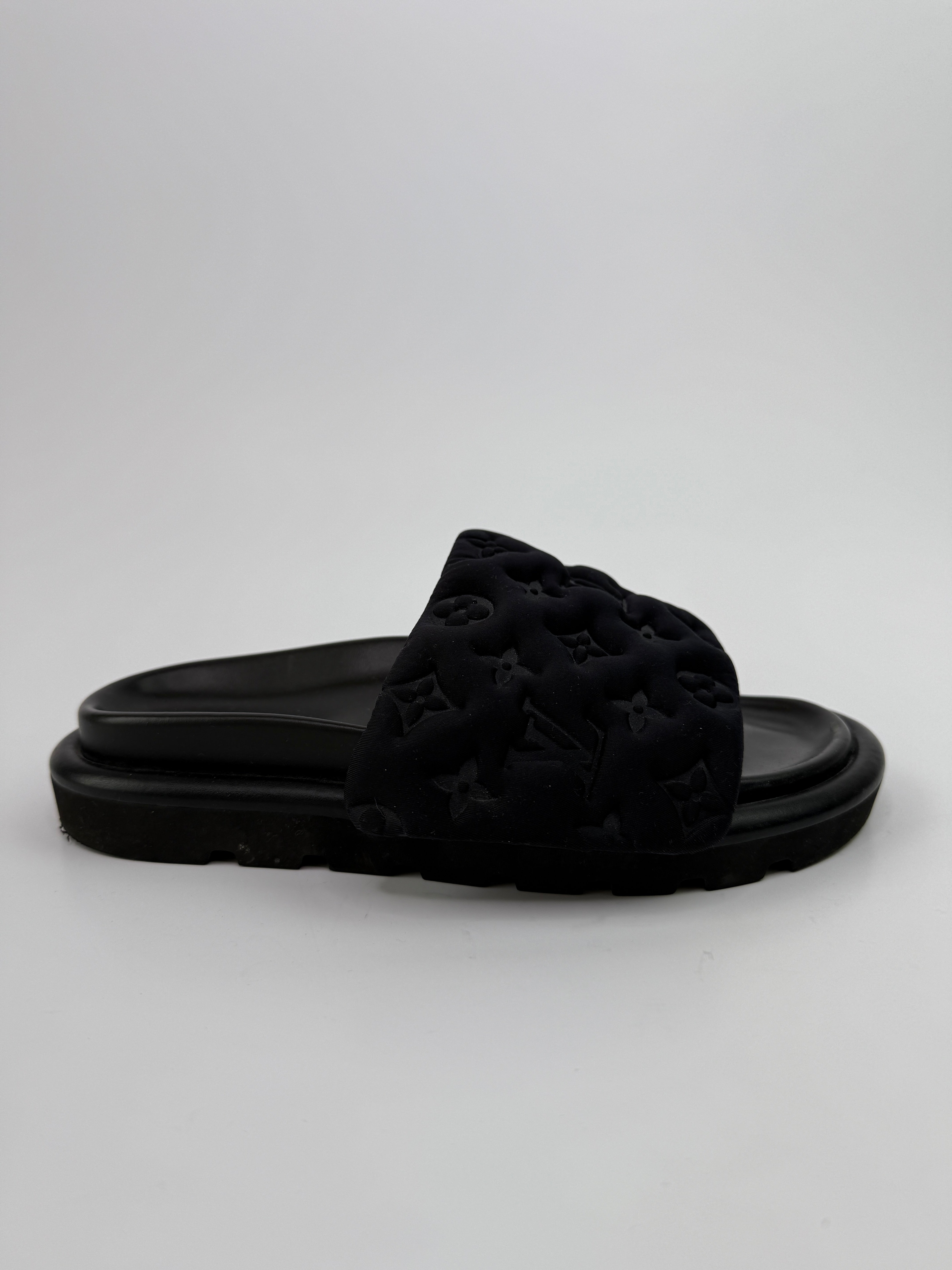 Louis Vuitton Pool Pillow Comfort Mules (Size 38/UK5)