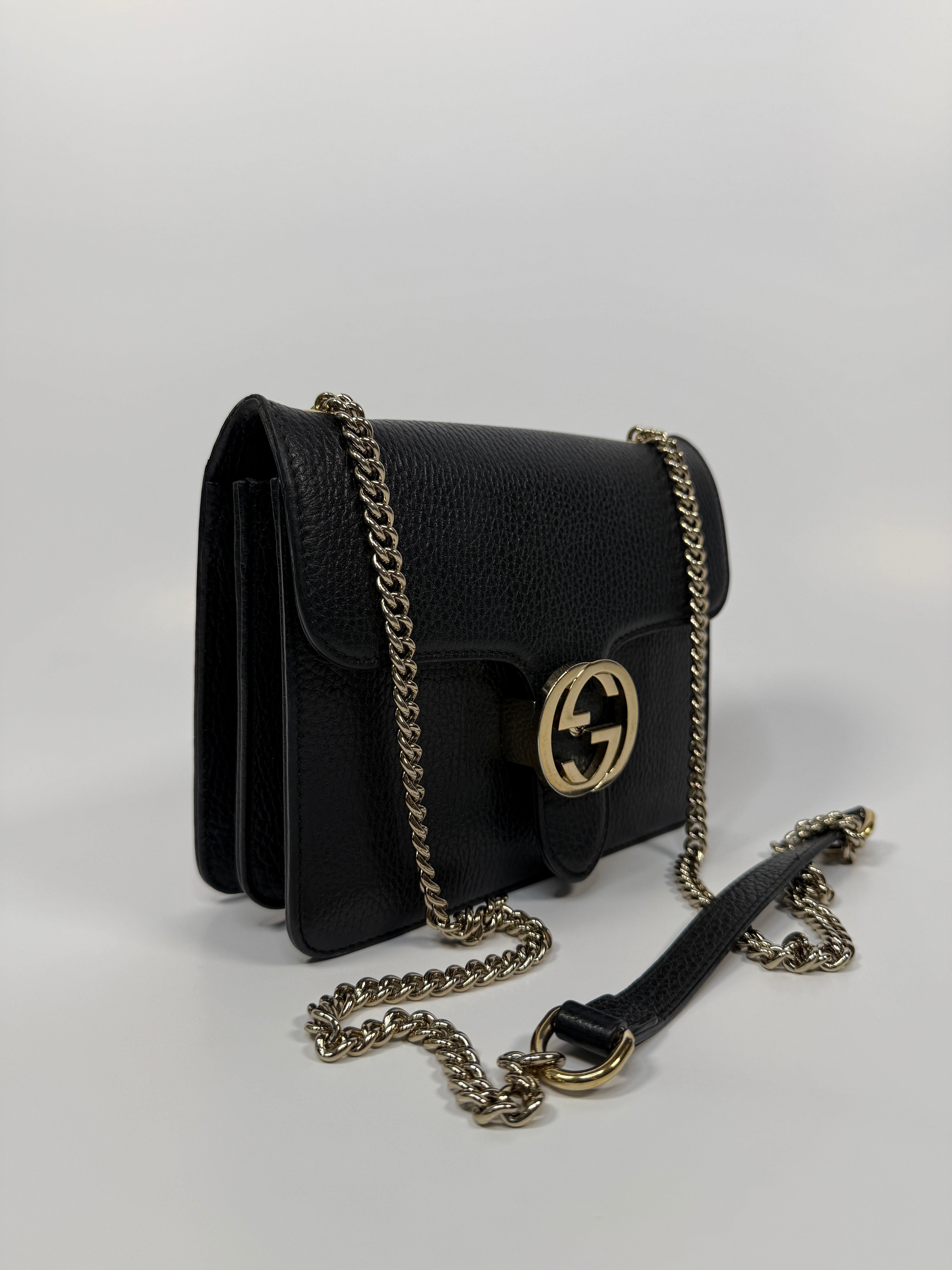 Gucci Interlocking G Wallet On Chain