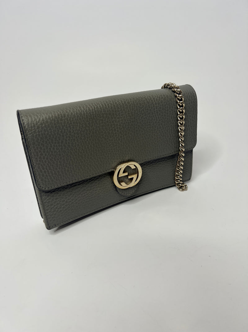 Gucci Interlocking G Wallet On Chain