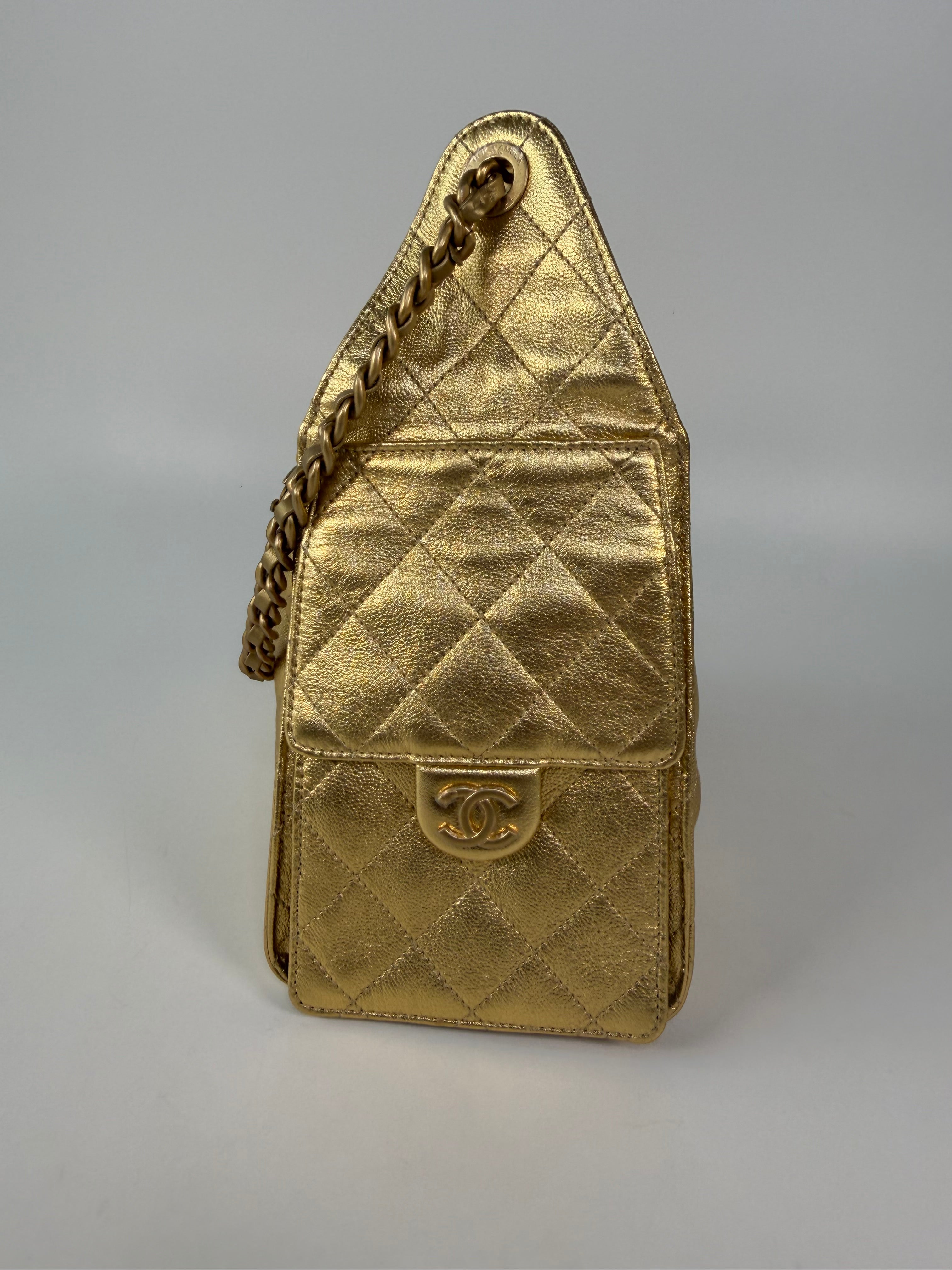 Chanel 25 Small In Gold Grained Calfskin With Gold Hardware 100% authentic and preloved in excellent condition